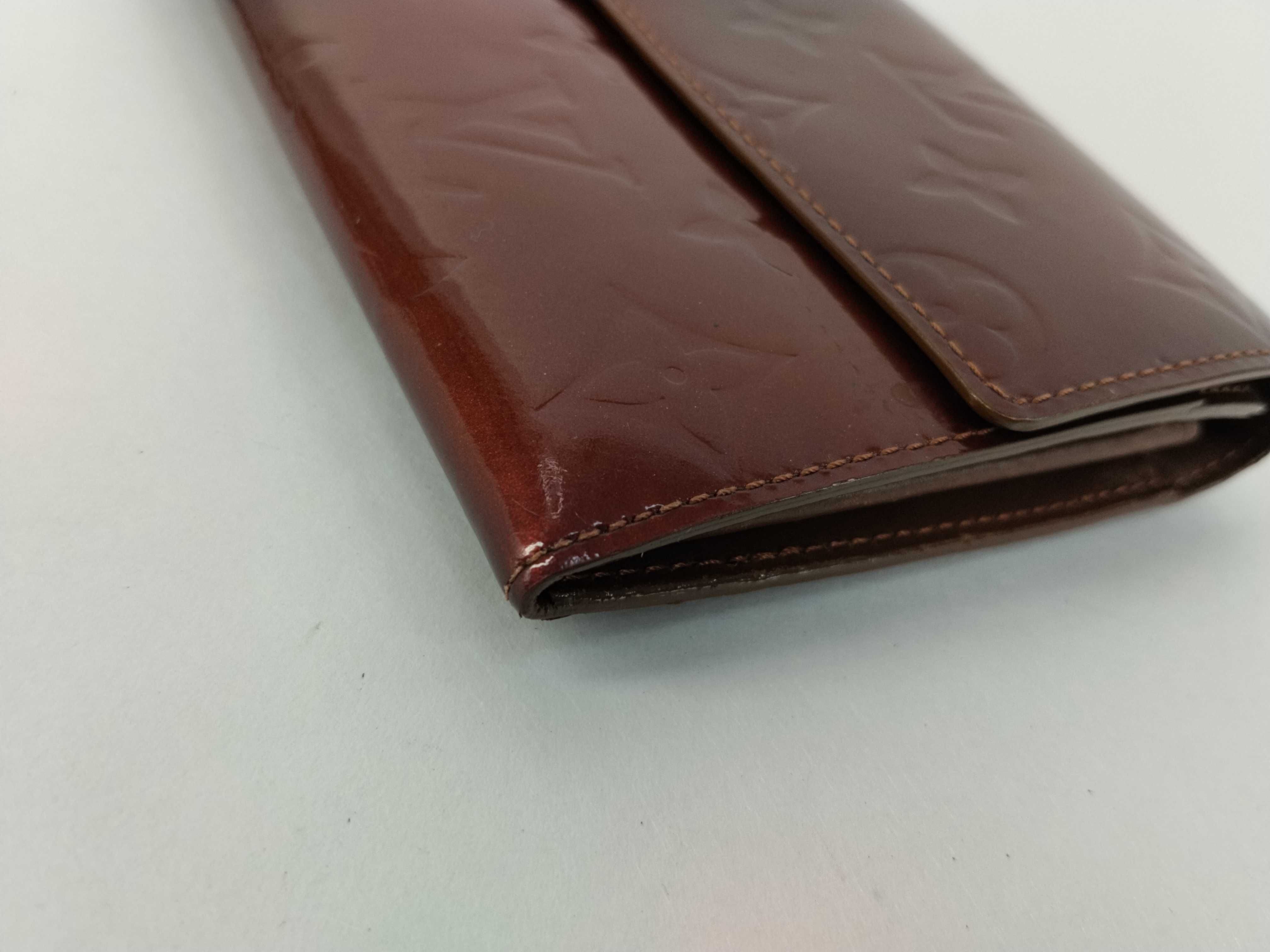 Vernis Louis Vuitton Vernis Portefeuille Sarah TH1002 Wallet — view 3