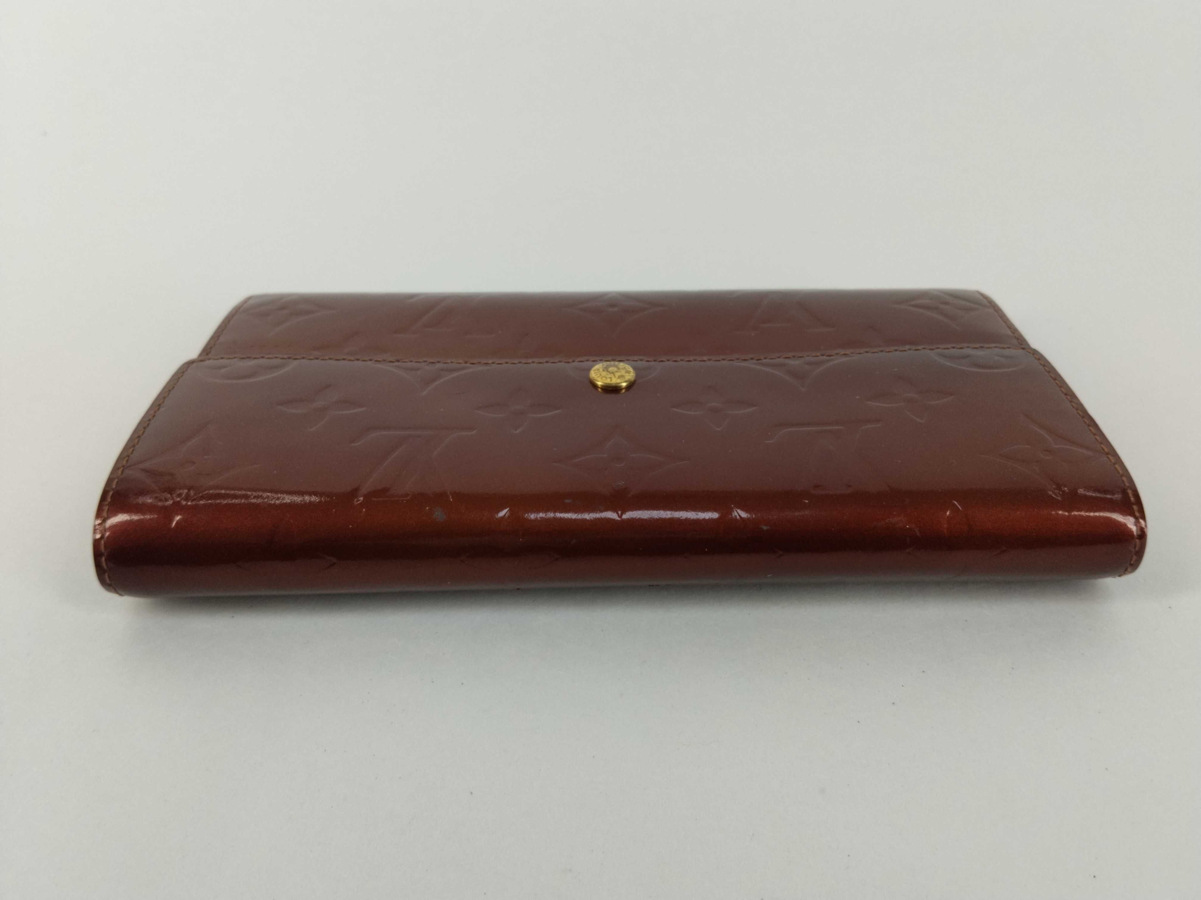 Vernis Louis Vuitton Vernis Portefeuille Sarah TH1002 Wallet — view 5
