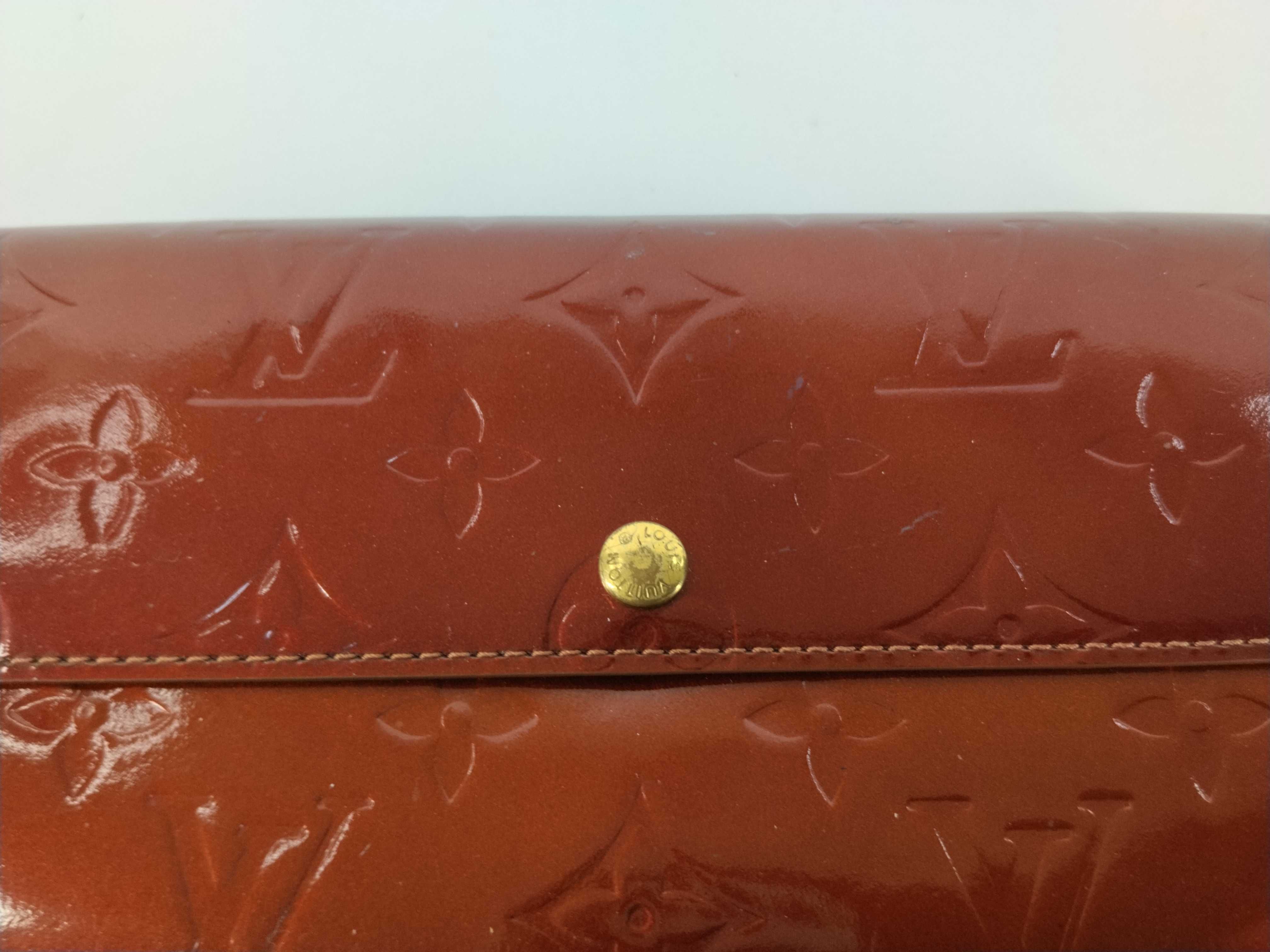 Vernis Louis Vuitton Vernis Portefeuille Sarah TH1002 Wallet — view 9