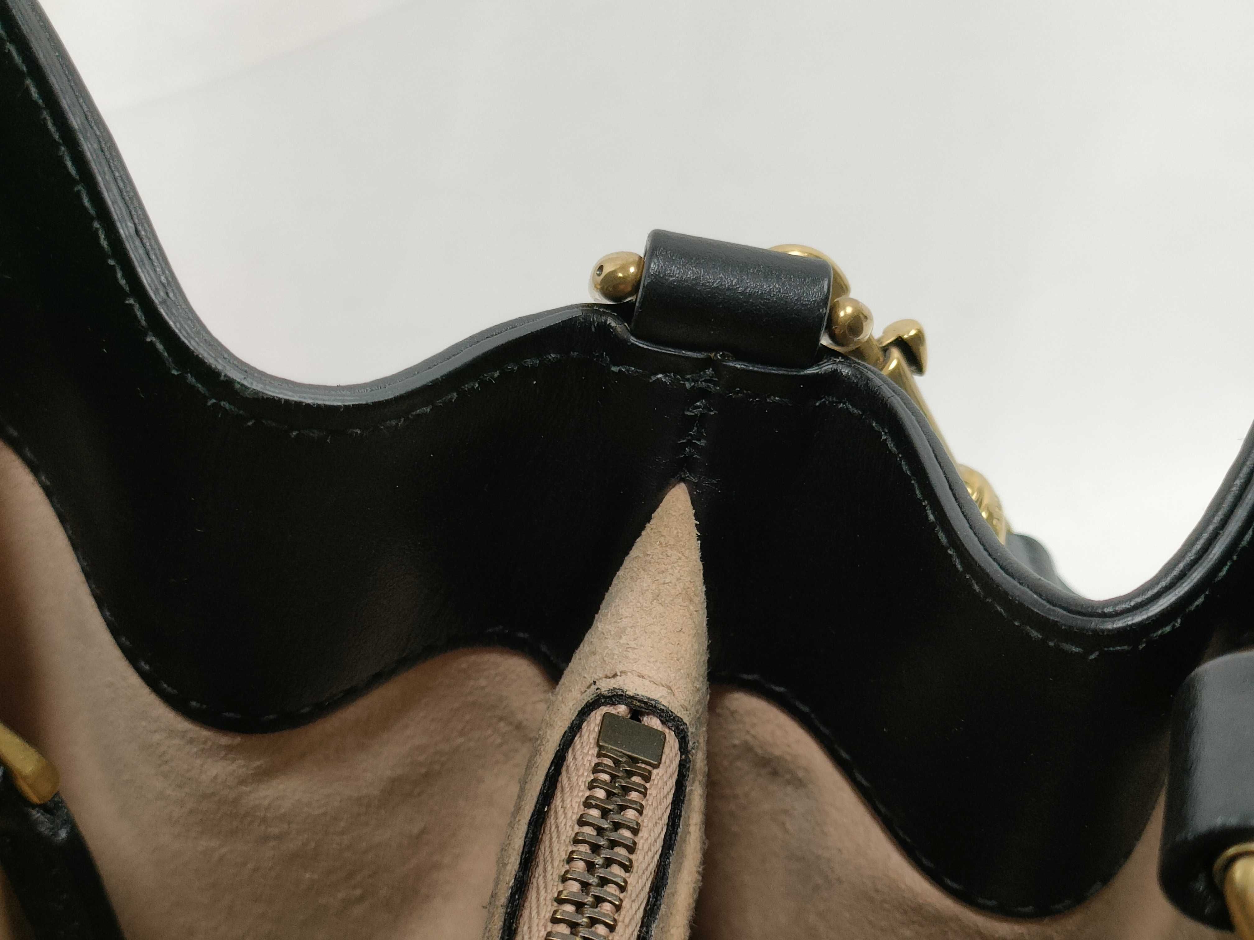GG Marmont Quilted Leather Handbag Shoulder Bag Black with Serial Card — view 11