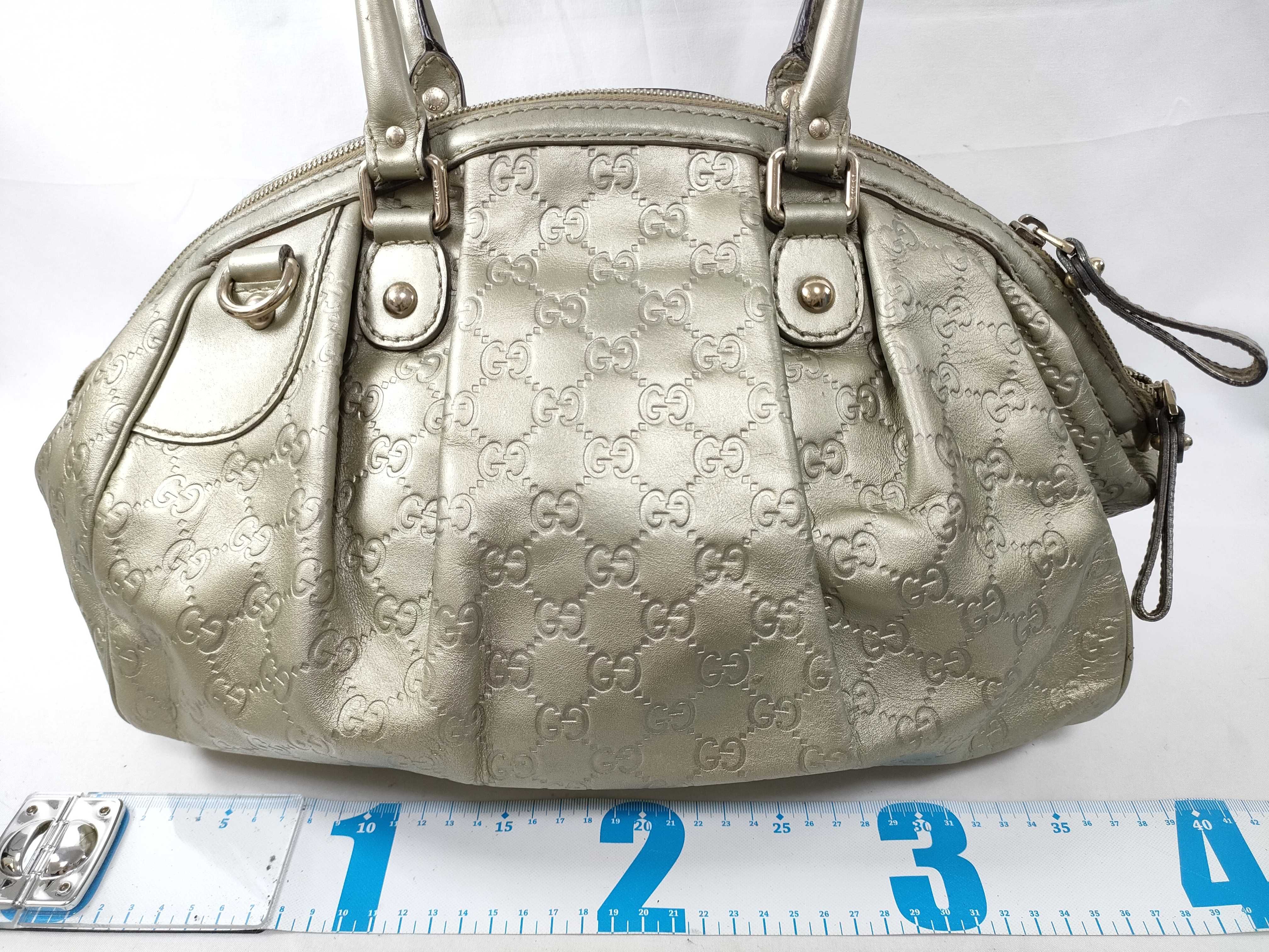 Gold Leather Dumpling Bag without Long Shoulder Strap (Handbag) — view 2