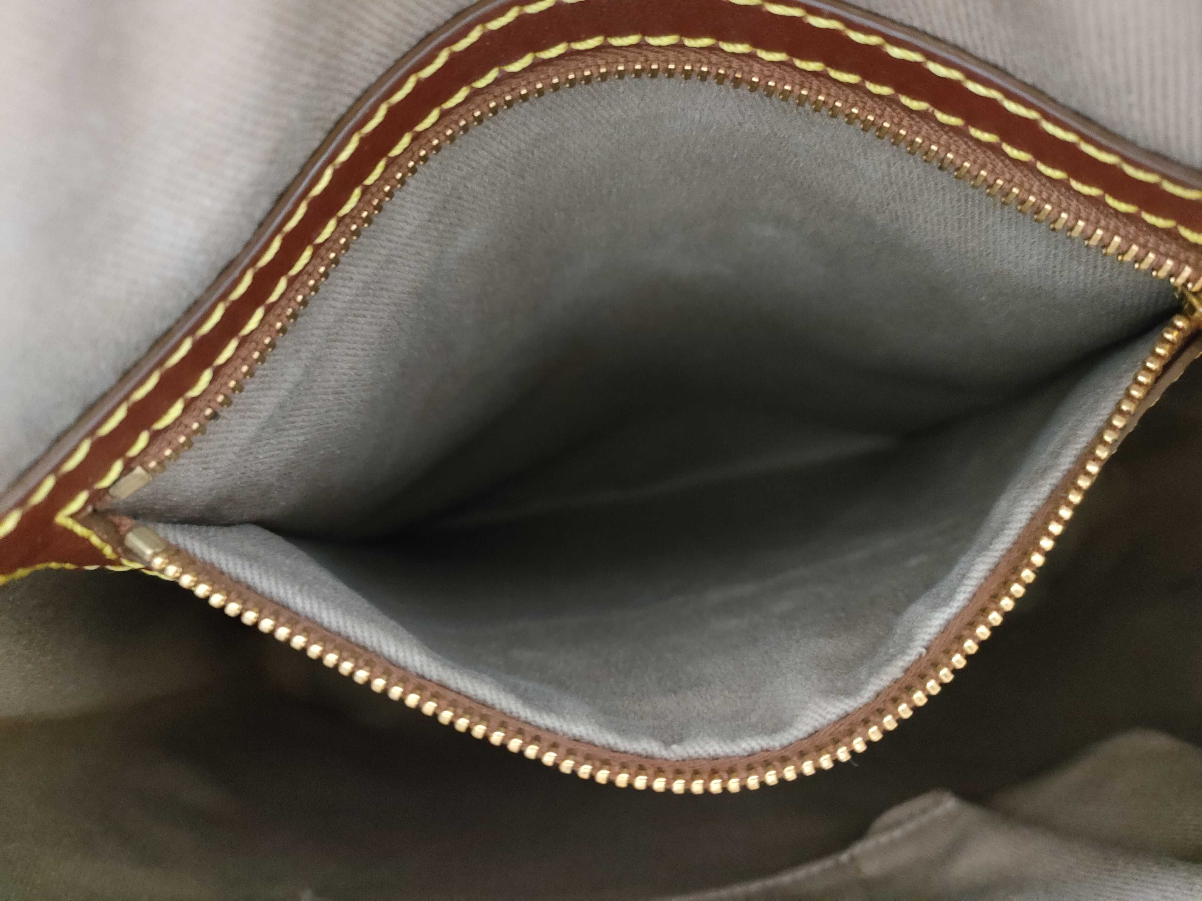 Macadam White Handbag — view 10