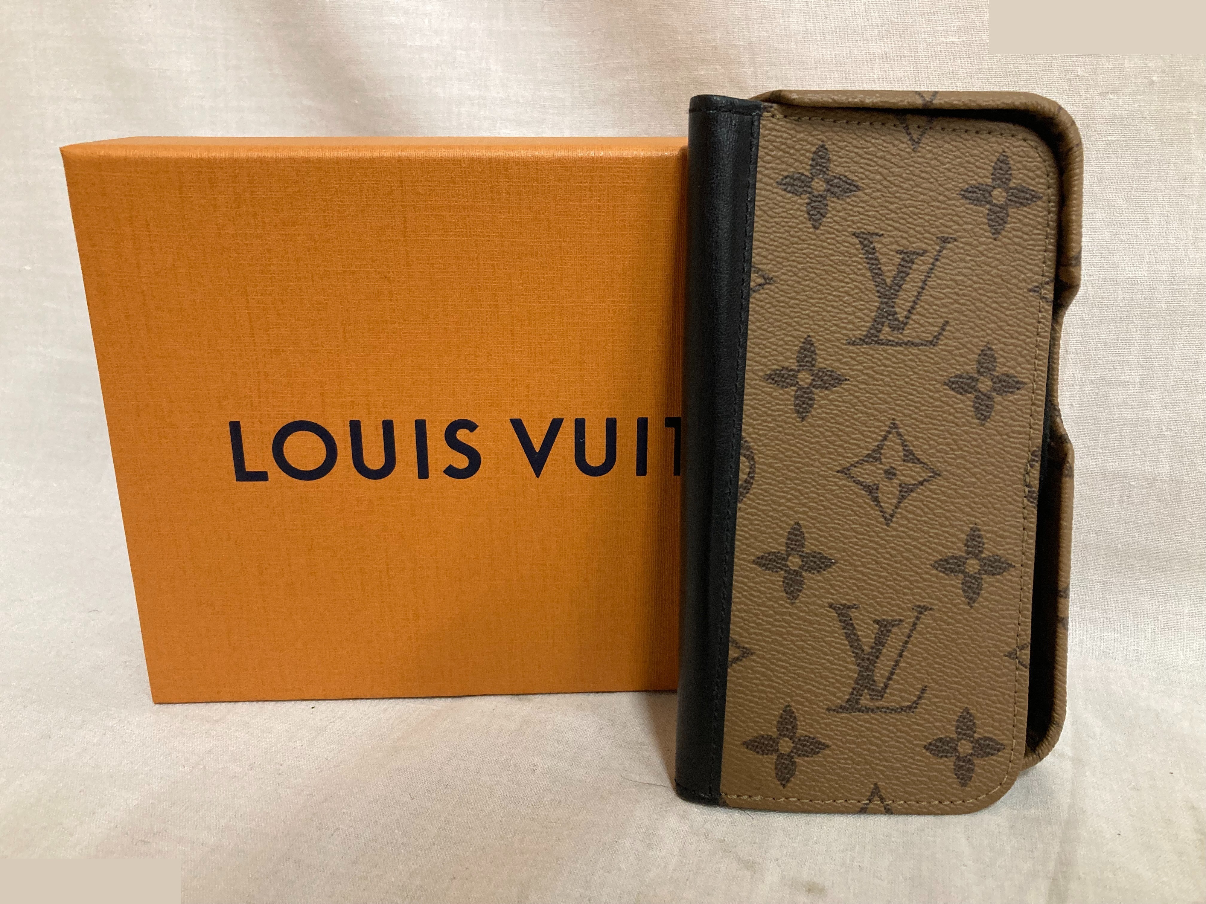 Monogram Smartphone Case — view 4