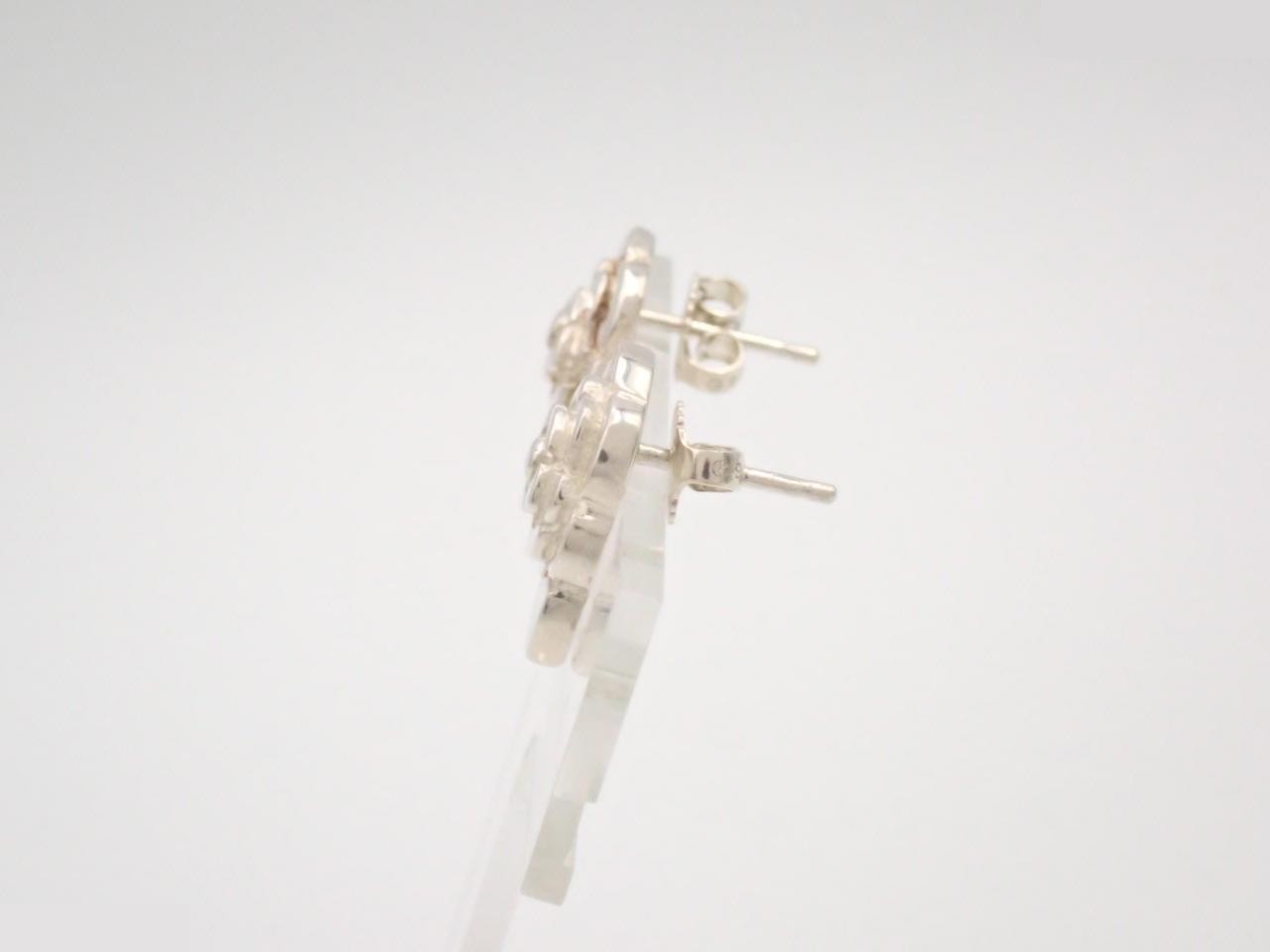 earrings, 925 sterling silver, 6.6g, camellia design, 1.5cm in height. — view 3