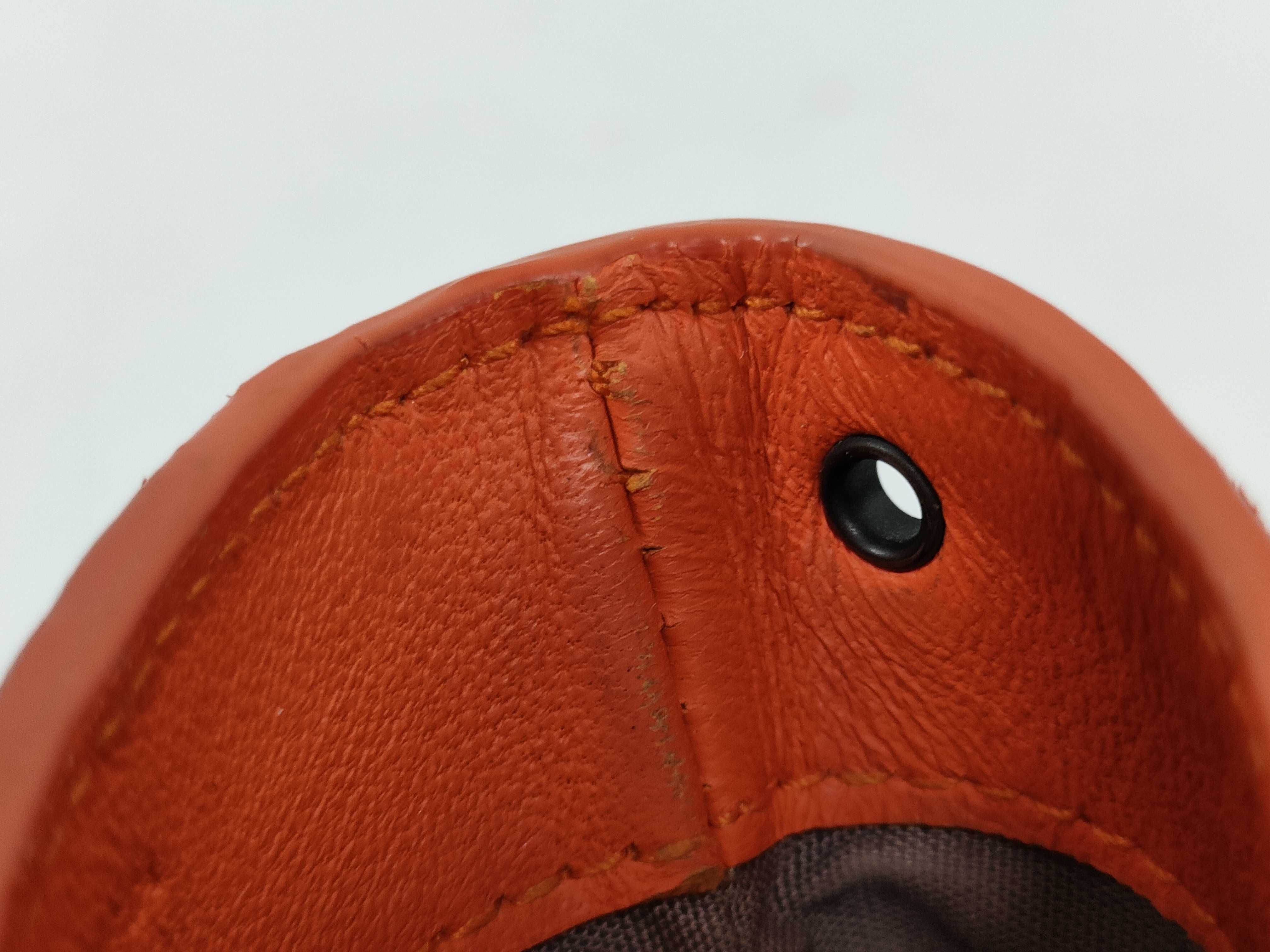 mobile phone pouch and other accessories — view 11
