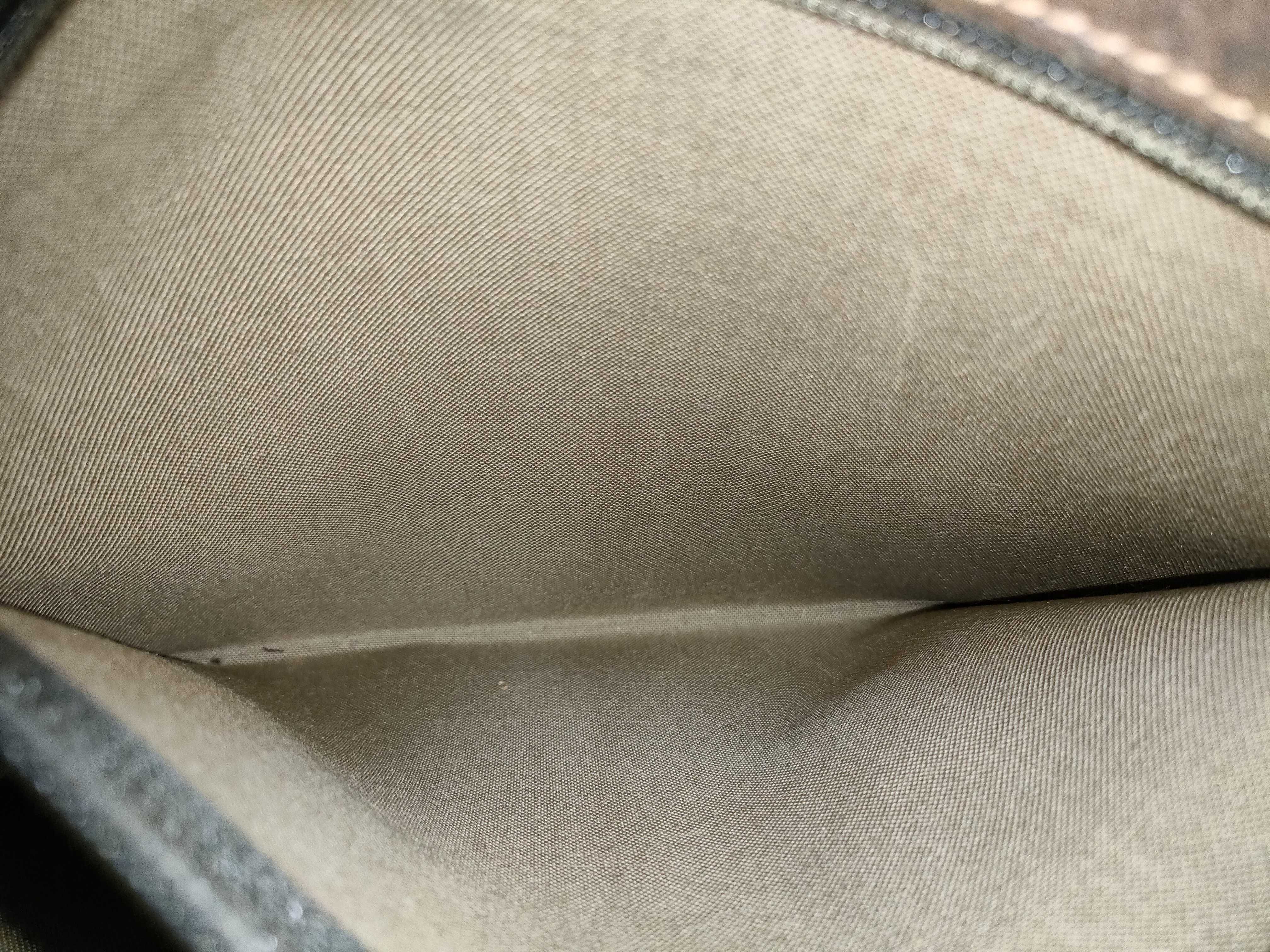 GG Supreme Tote Bag (Size 39 02 091) — view 10