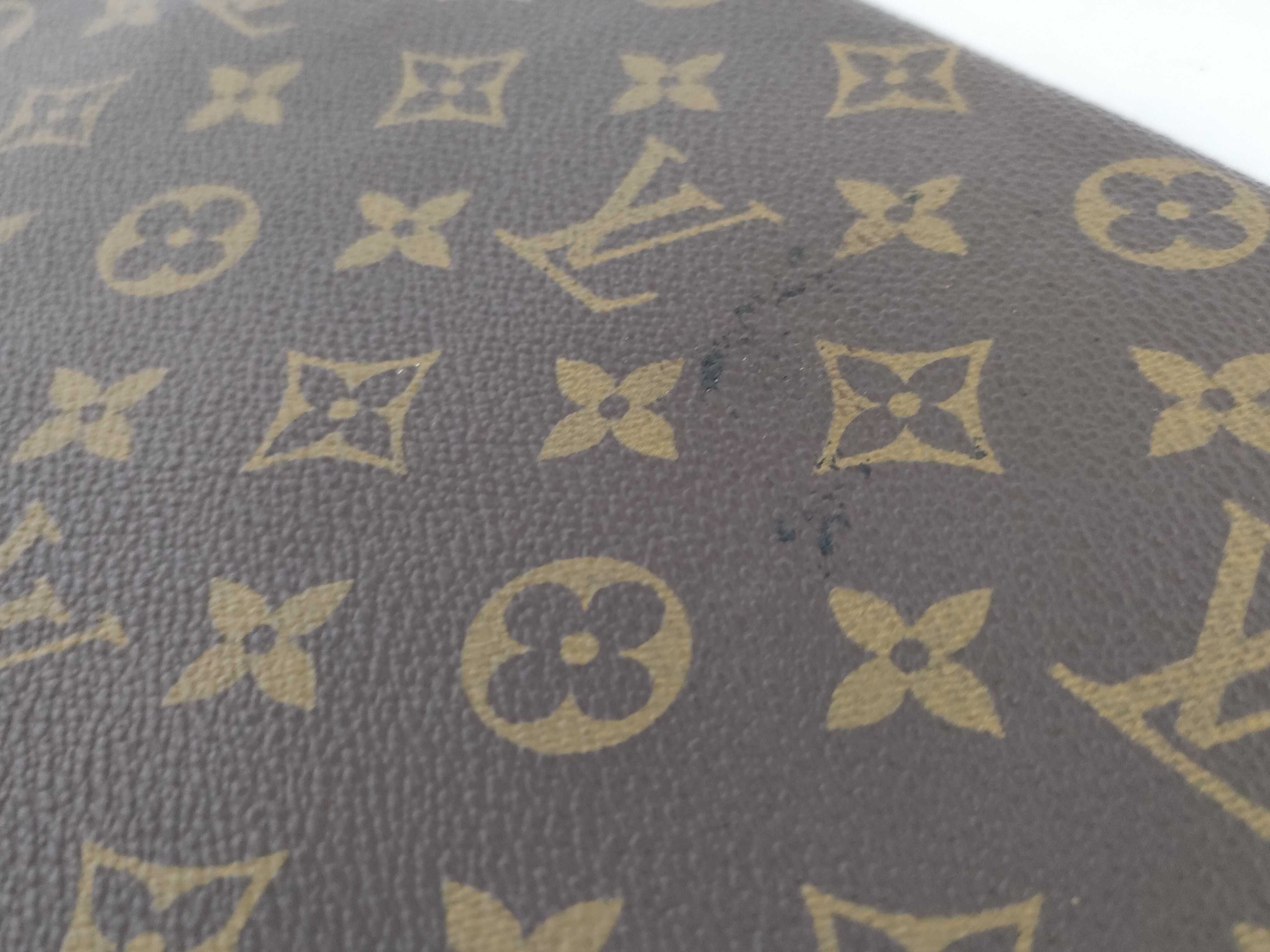Monogram Vuitton Pochette Plate M53525 841 Clutch Bag — view 11