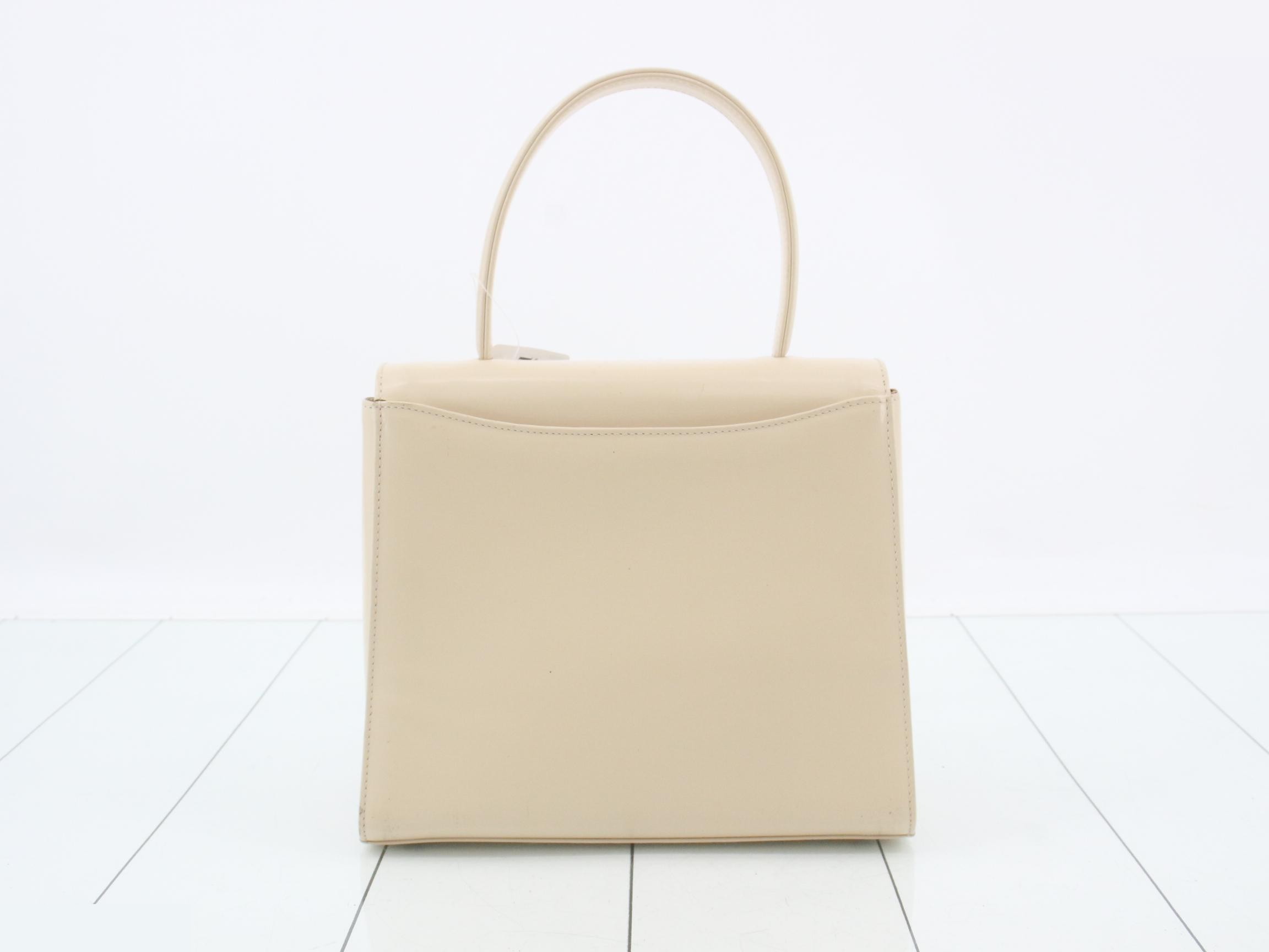 handbag — view 2