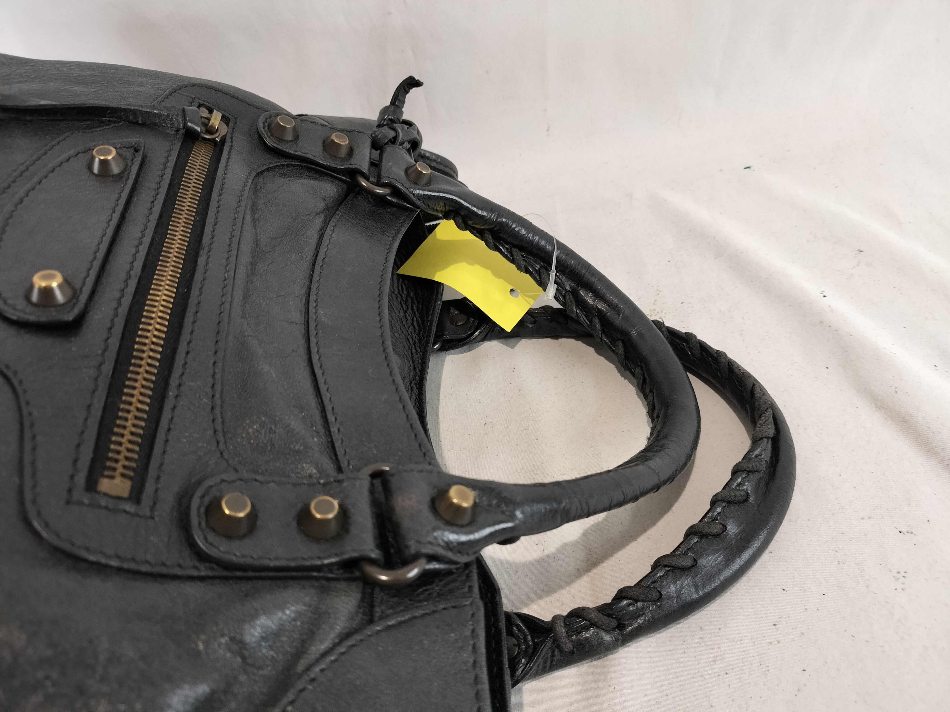 Classic Velo Medium 2-Way Handbag — view 3