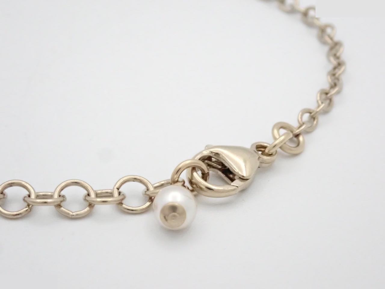 bracelet C21P, Coco Mark, pearl, gold chain — view 3
