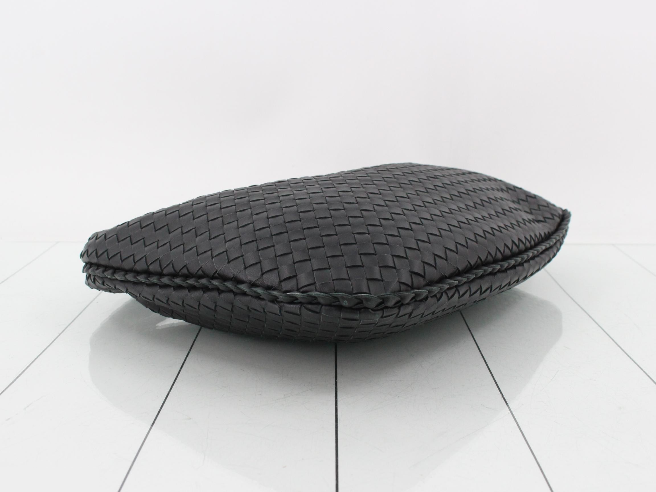 Intrecciato (bag) - Hobo handbag, black — view 5