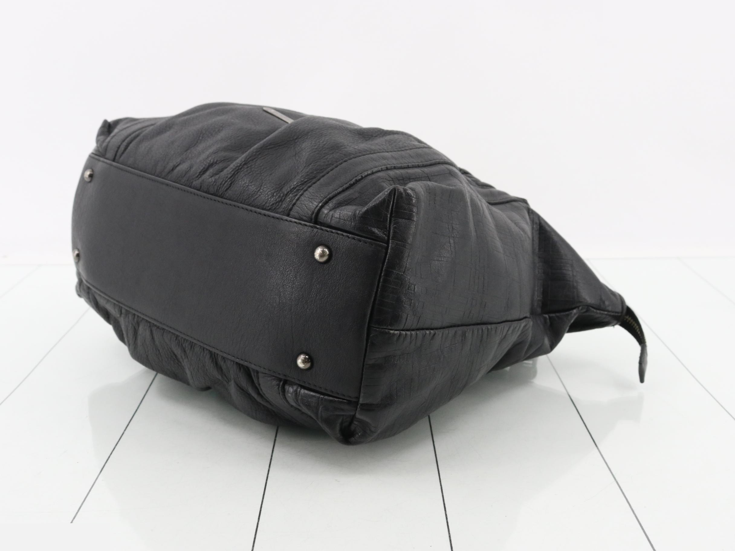 Leather gathered handbag with wrinkled finish — view 6
