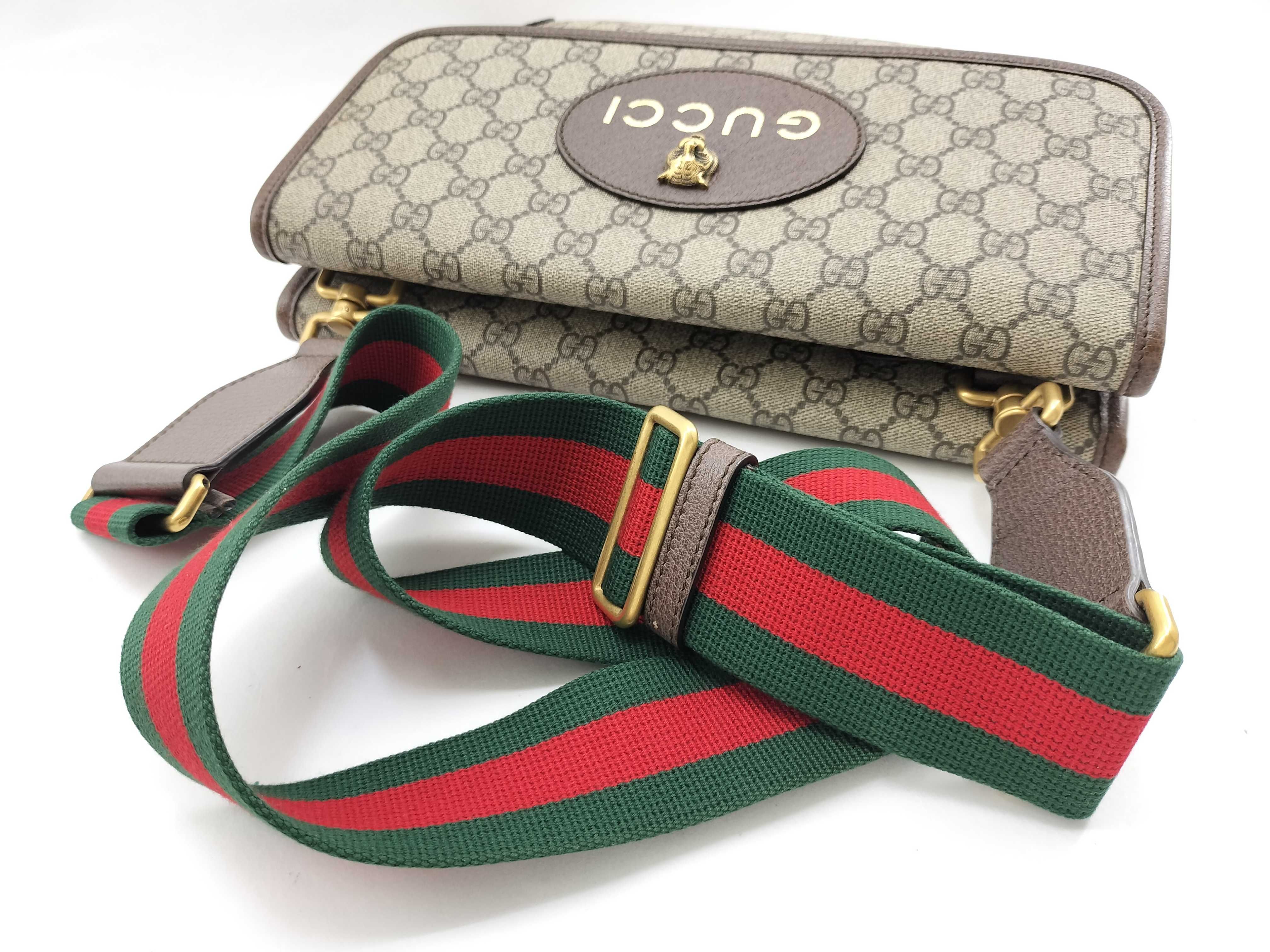 GG Supreme Gucci Shoulder Bag — view 7