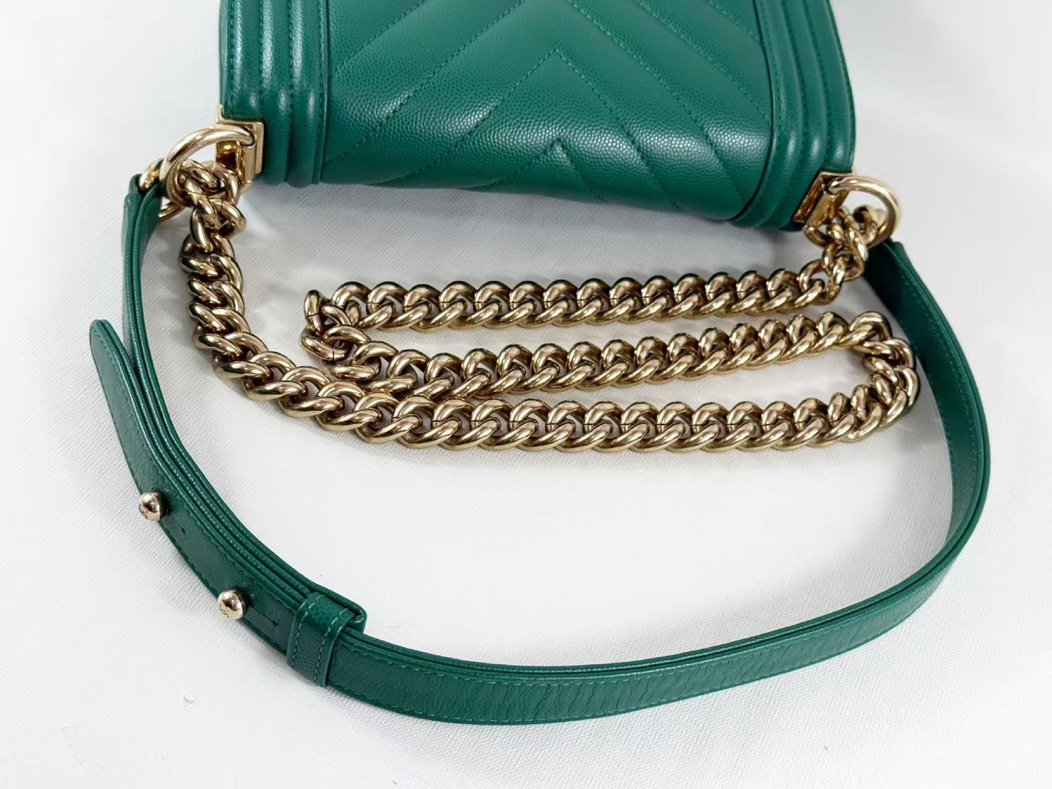 Boy Caviar Skin Chevron Emerald Gold W20/H13/D6cm approx. 25 series [with dust bag and seal] C gold hardware Shoulder bag 25584110 Shoulder bag — view 8