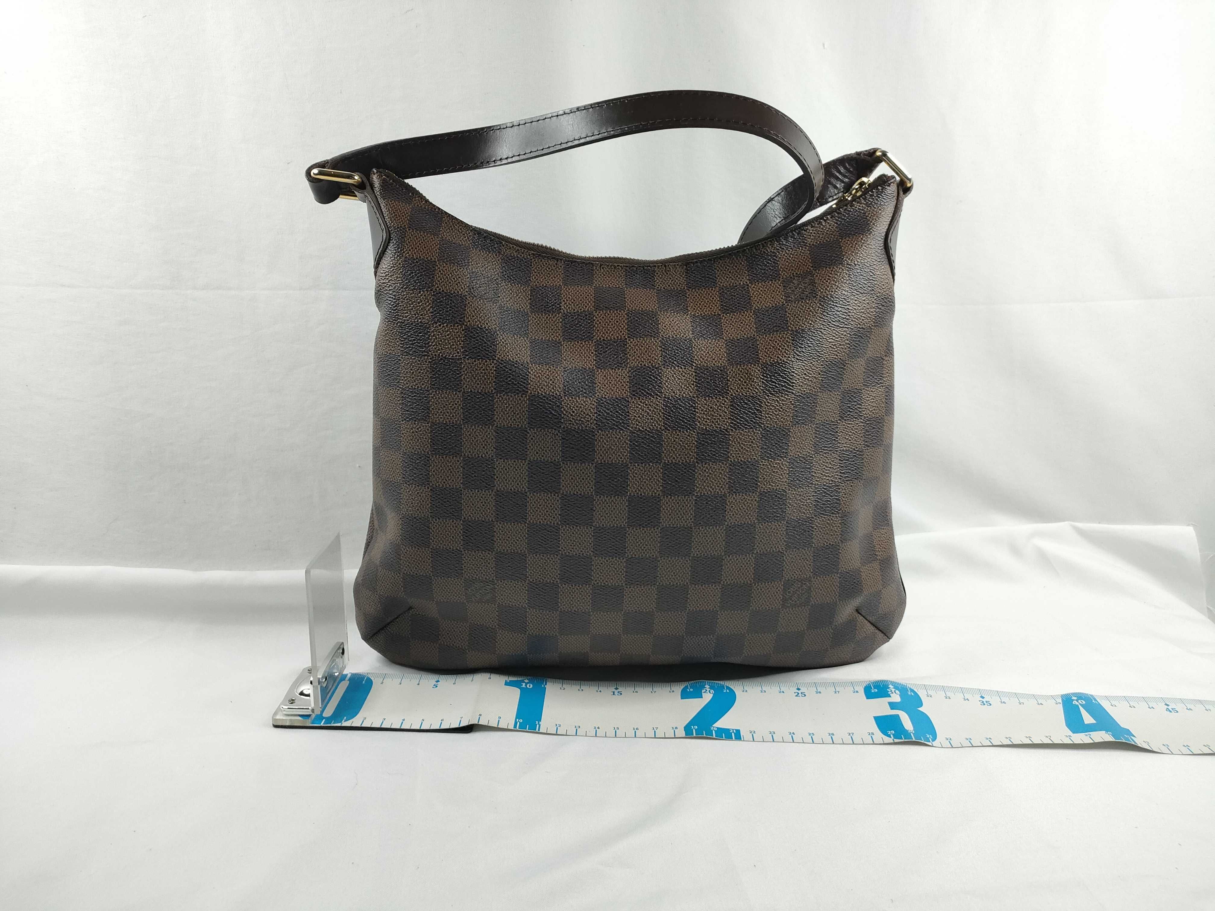 Damier Bloomsbury PM Shoulder Bag — view 2