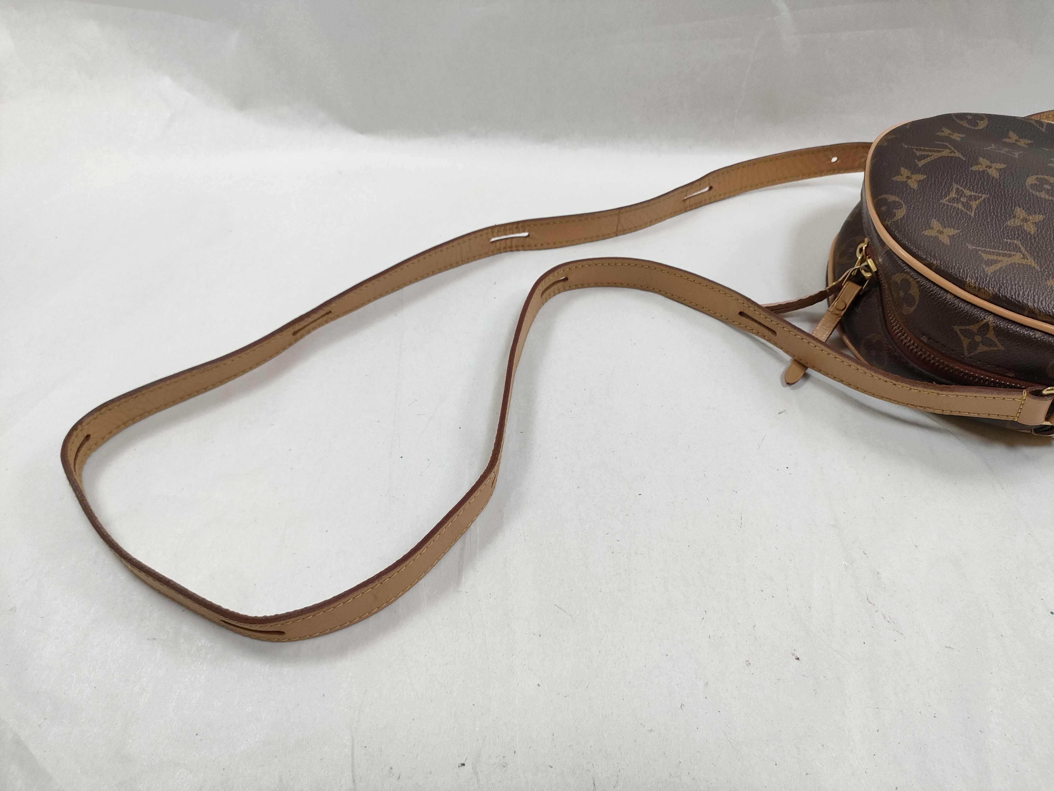 Monogram Louis Vuitton Monogram Shoulder Bag — view 3