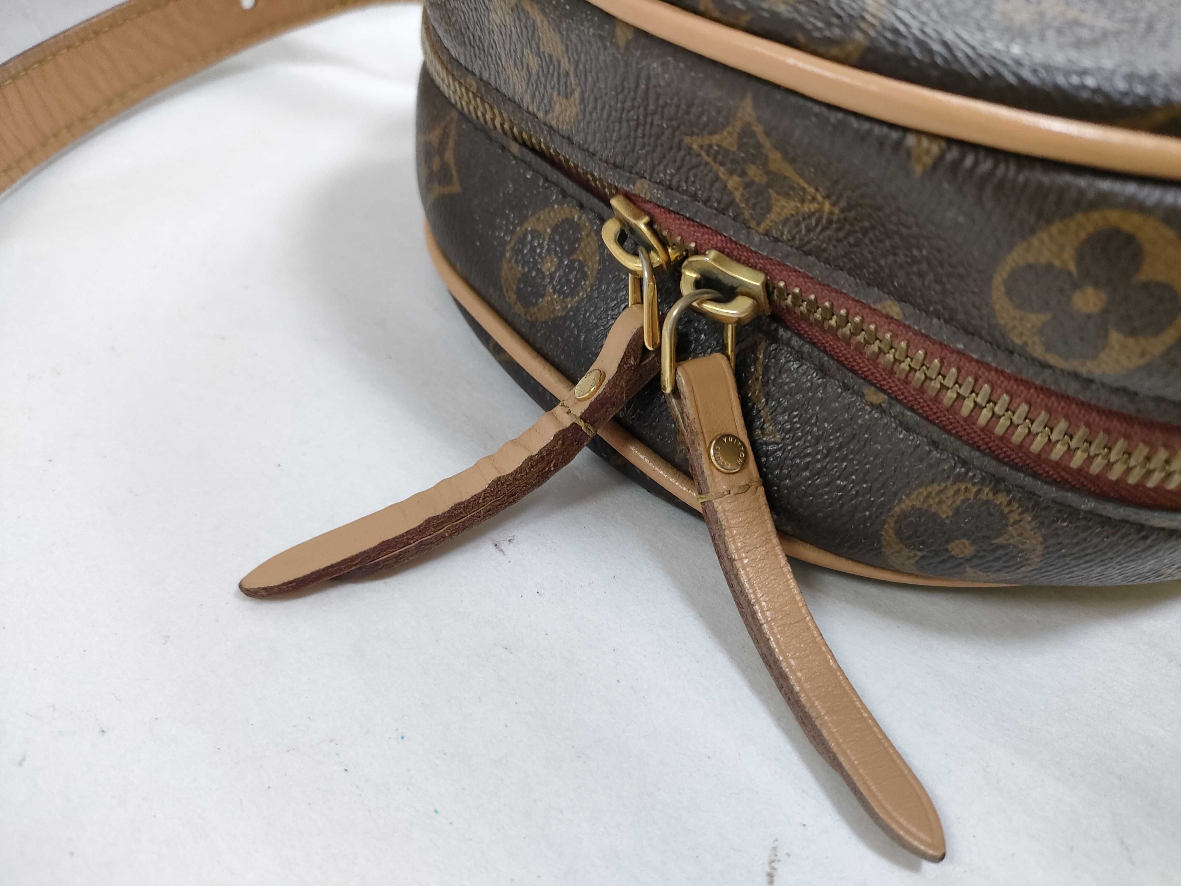 Monogram Louis Vuitton Monogram Shoulder Bag — view 7