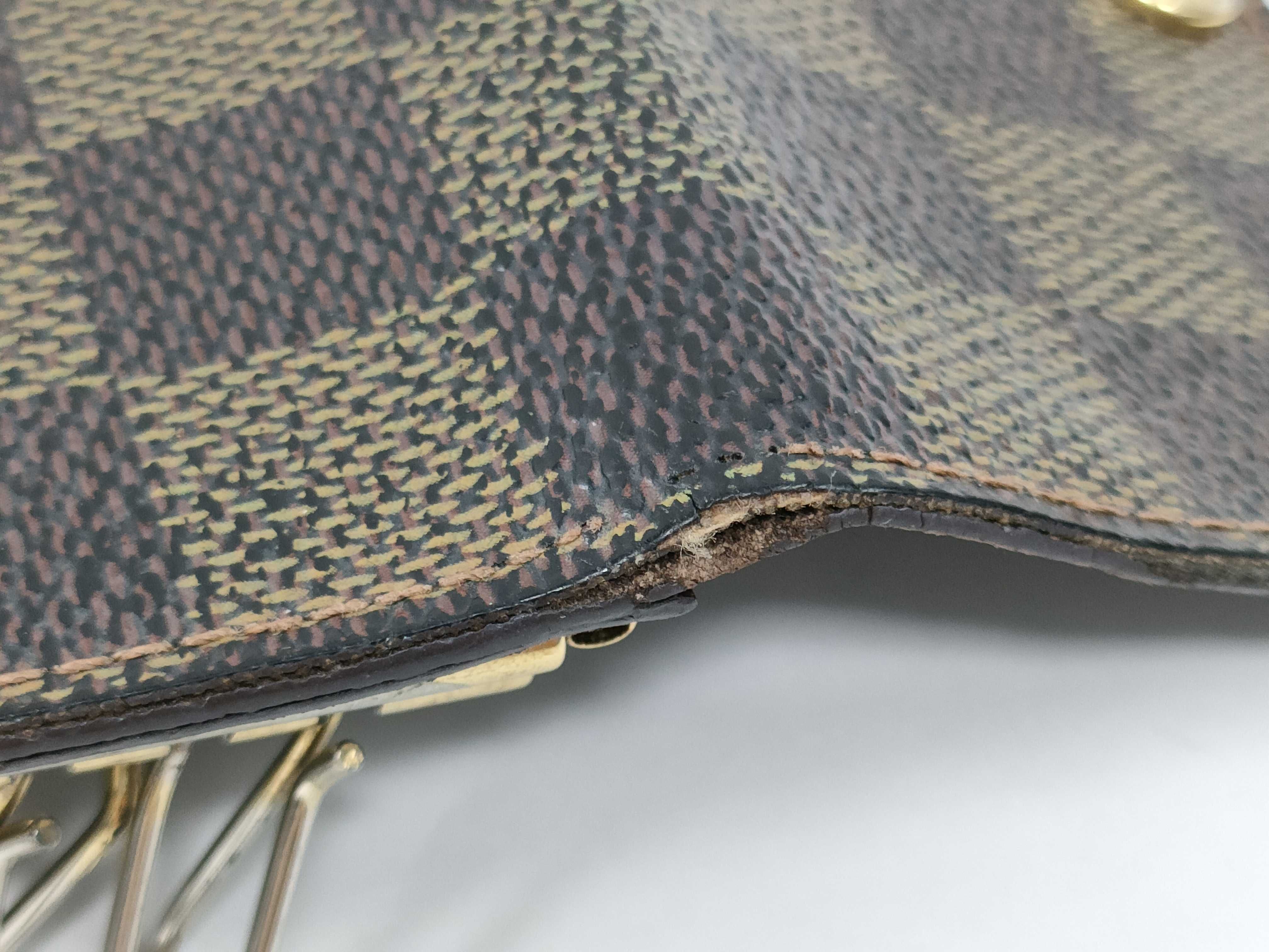 Damier Vuitton Key Case — view 12