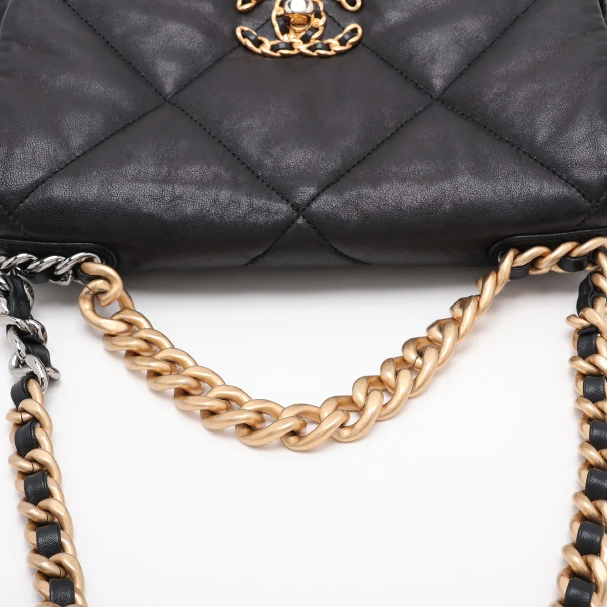 19 Lambskin Chain Shoulder Bag, Black with Gold Hardware, 28832332, Serial Number 28, AS1160 — view 5
