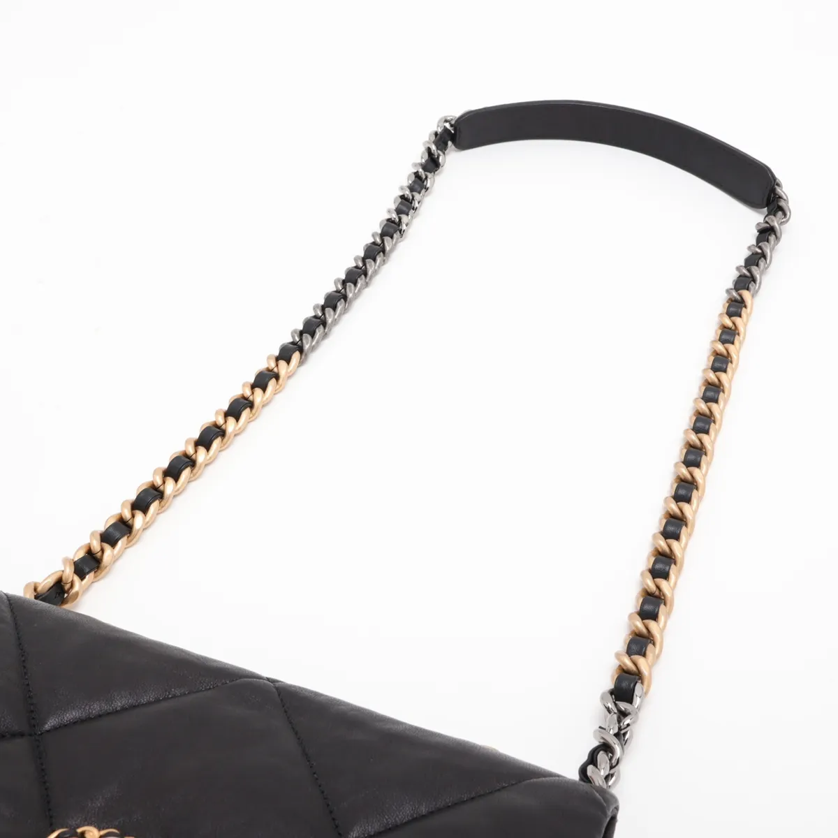 19 Lambskin Chain Shoulder Bag, Black with Gold Hardware, 28832332, Serial Number 28, AS1160 — view 7