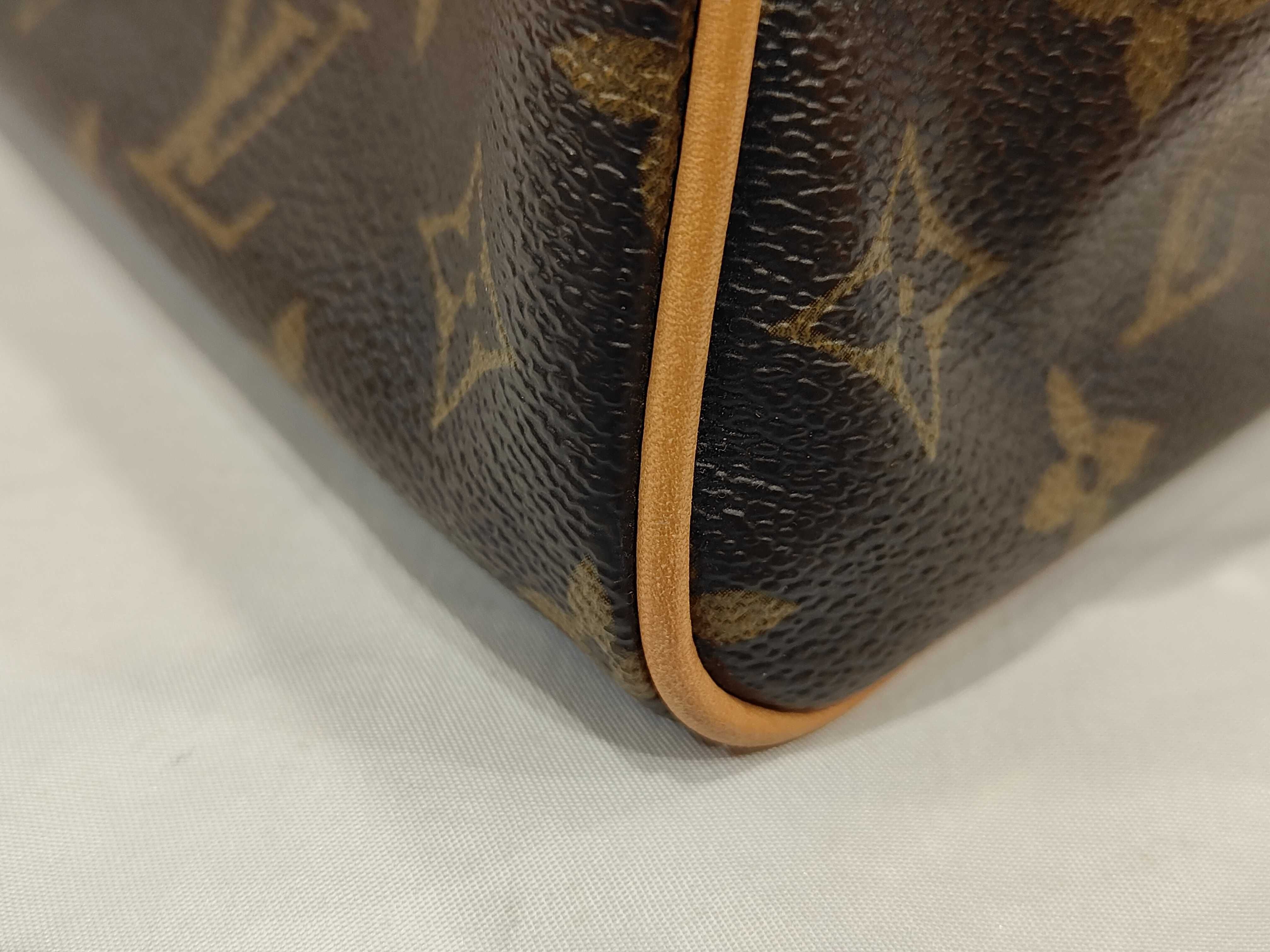 Monogram M40026 Manhattan PM Handbag — view 14
