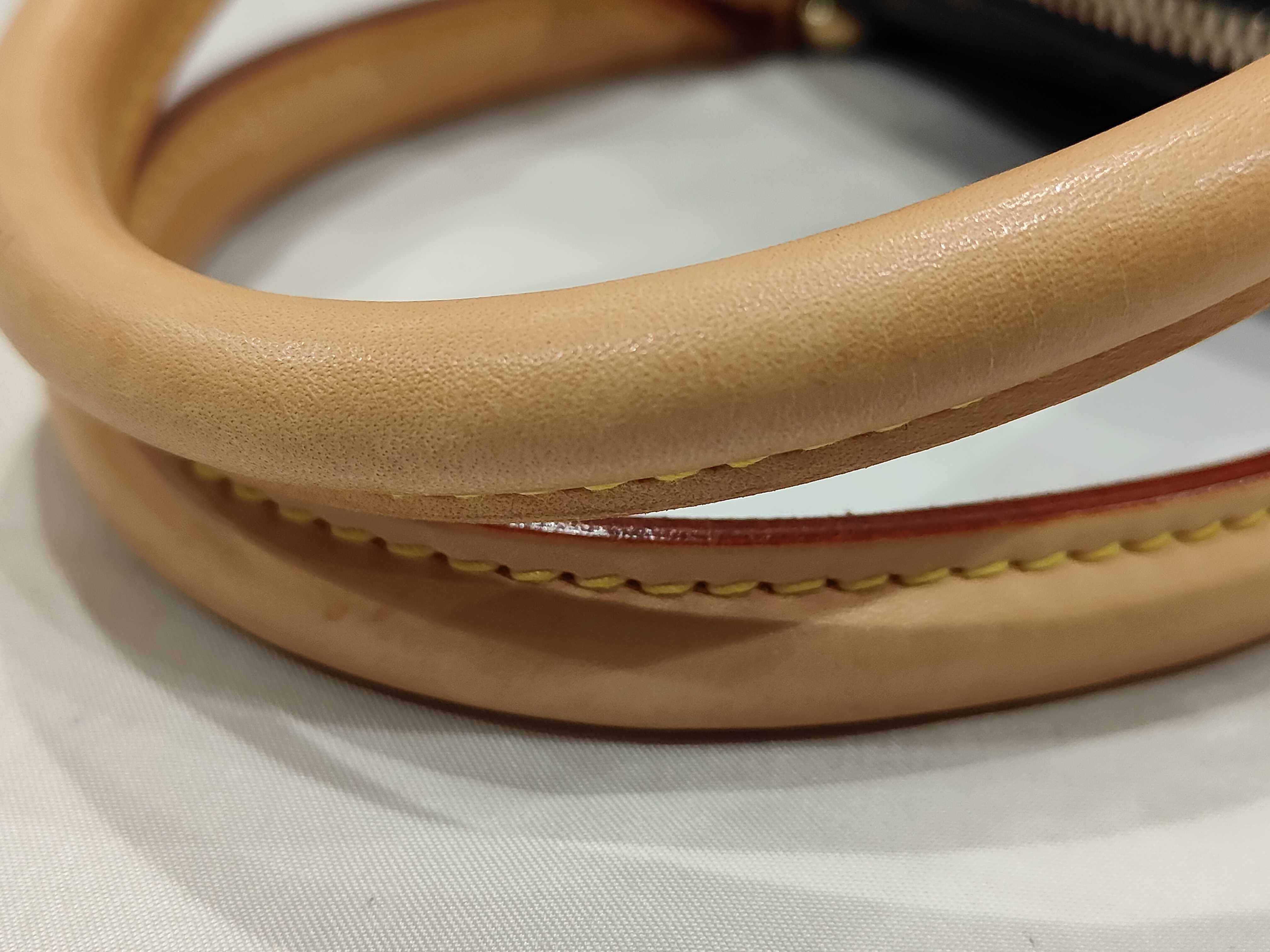Monogram M40026 Manhattan PM Handbag — view 7