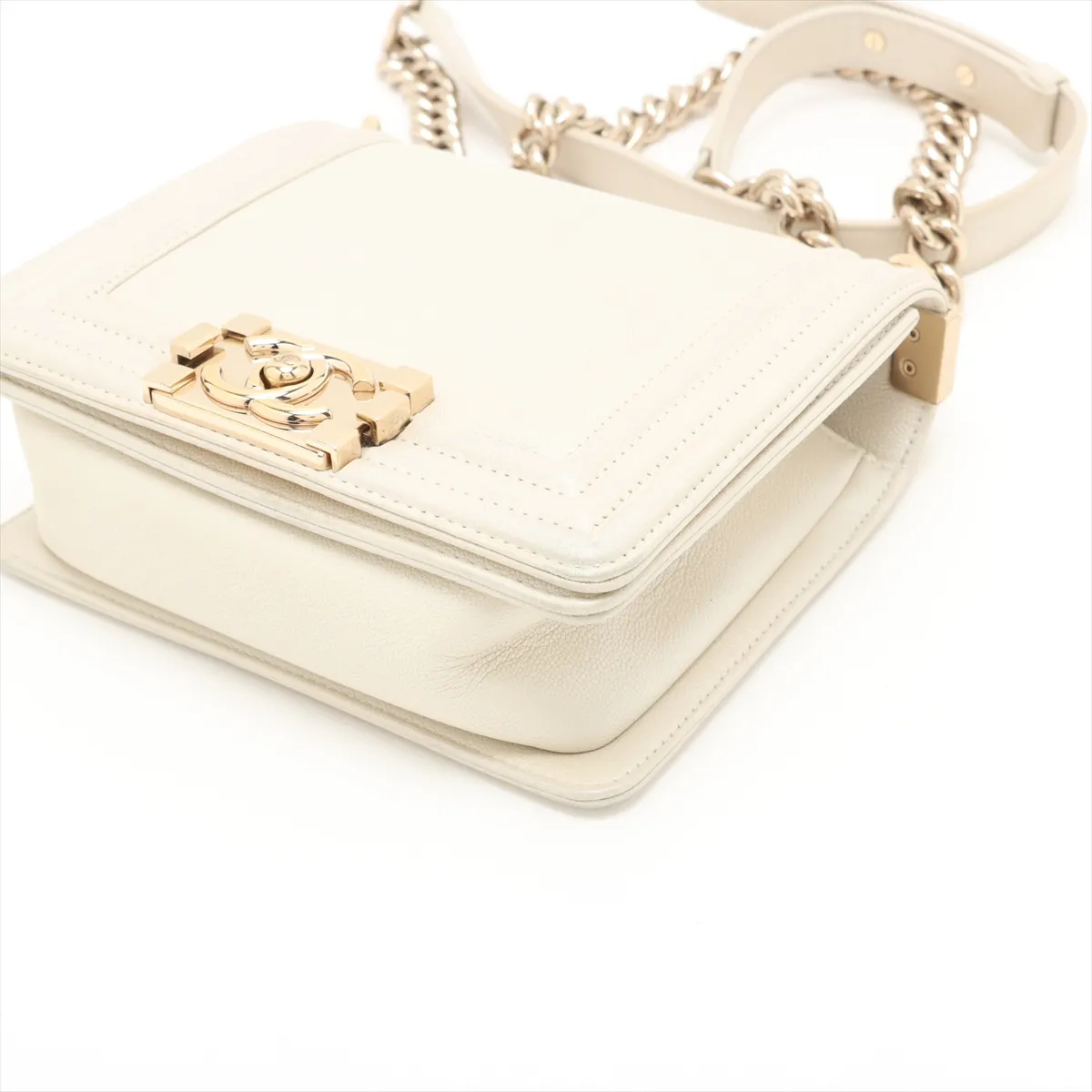 Boy Chanel Caviar Skin Chain Shoulder Bag White Gold Hardware K754AE5K Random Plate — view 3