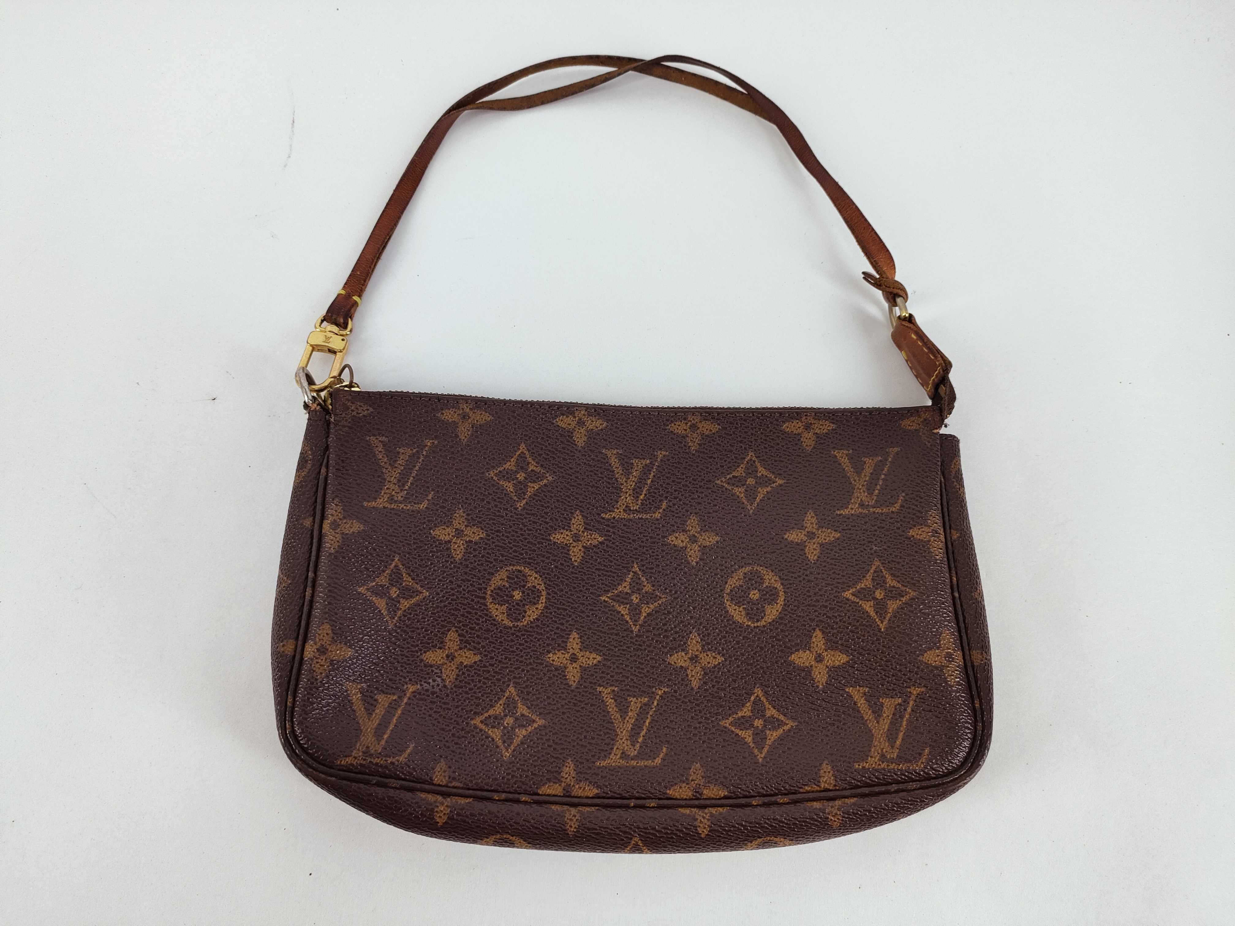 Monogram Pochette Accessoires Monogram M51980 Pouch