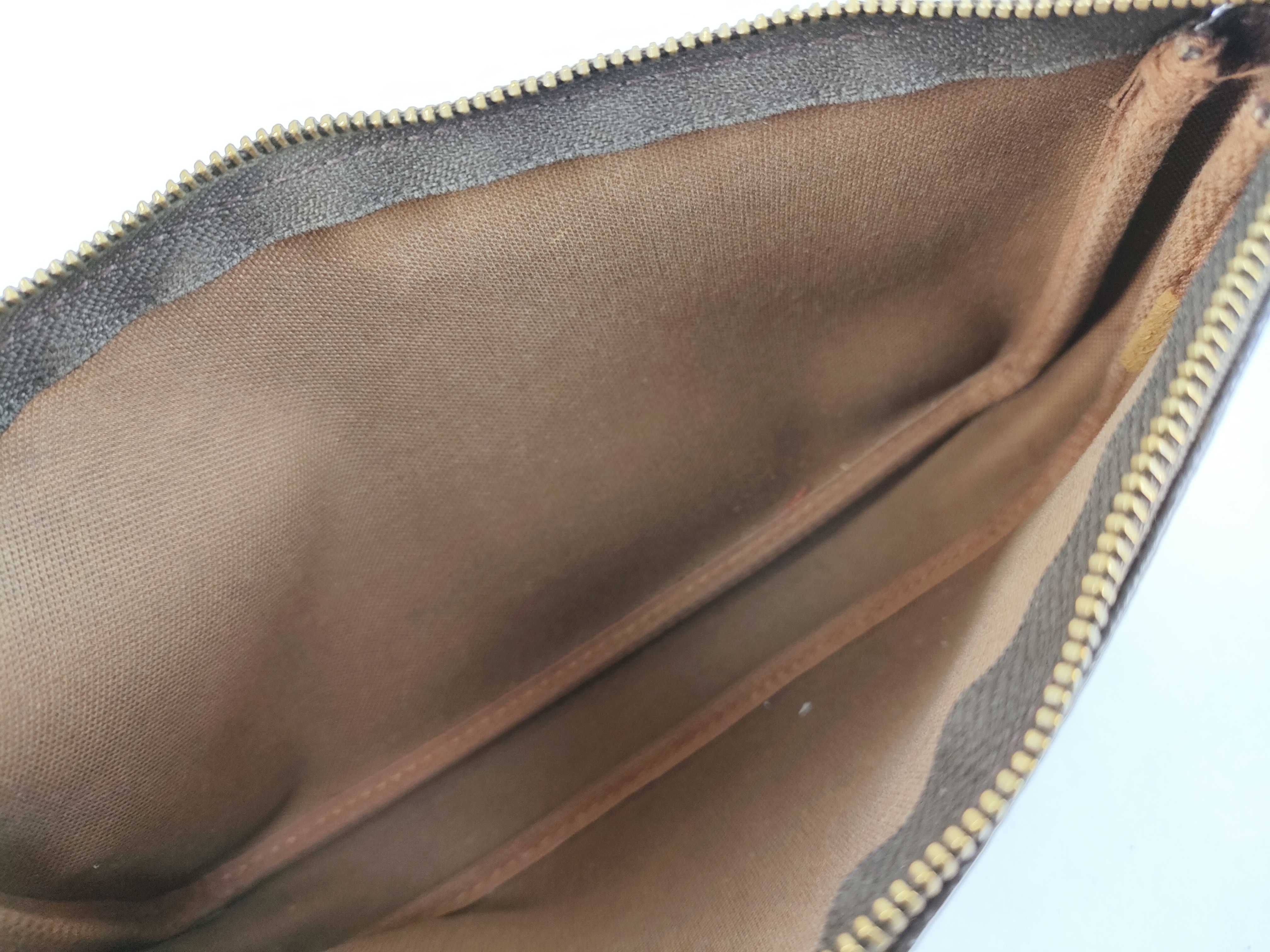 Monogram Pochette Accessoires Monogram M51980 Pouch — view 11