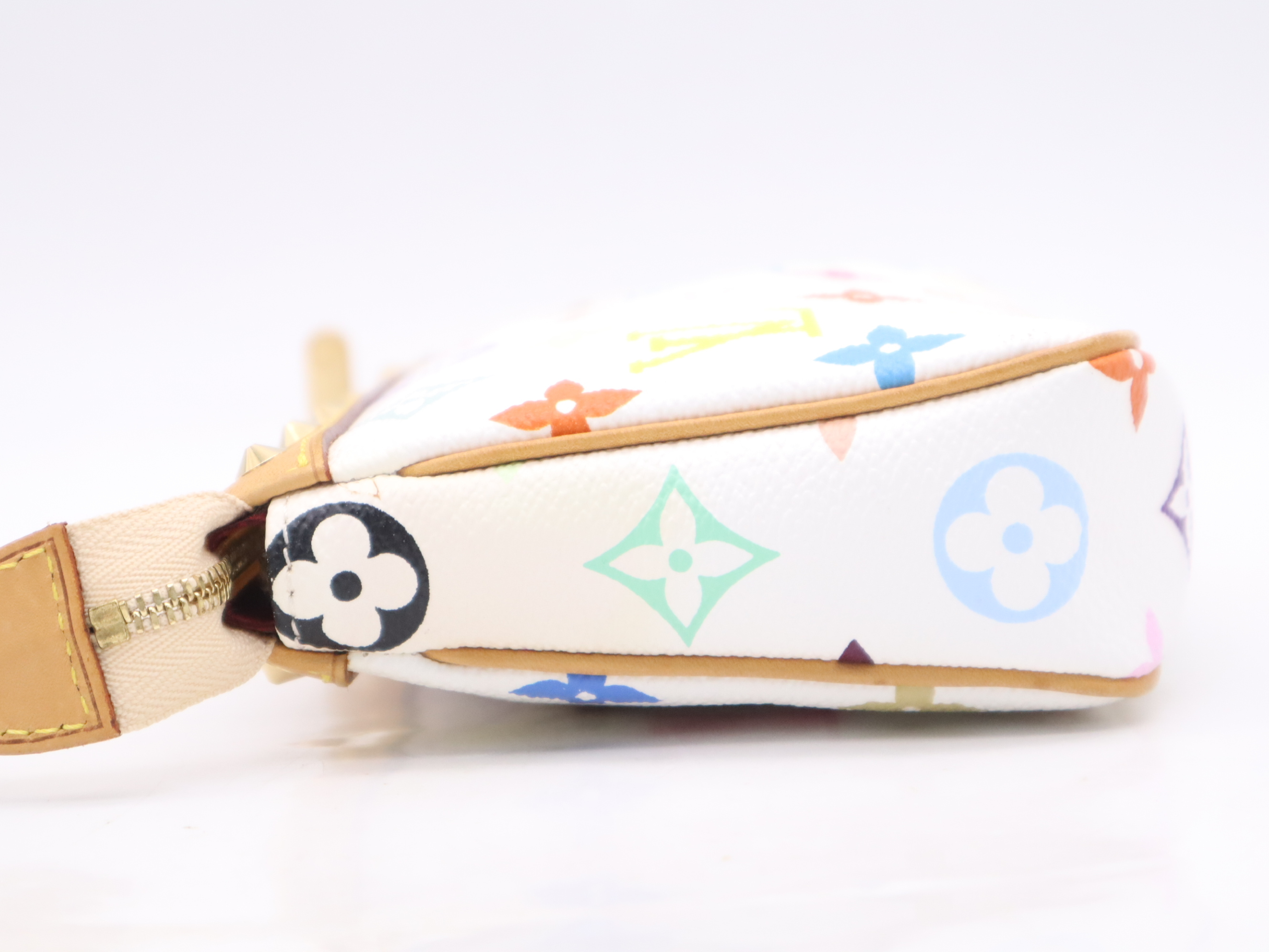 M92649 Multicolor Pochette Accessoires Blanc Pouch — view 3