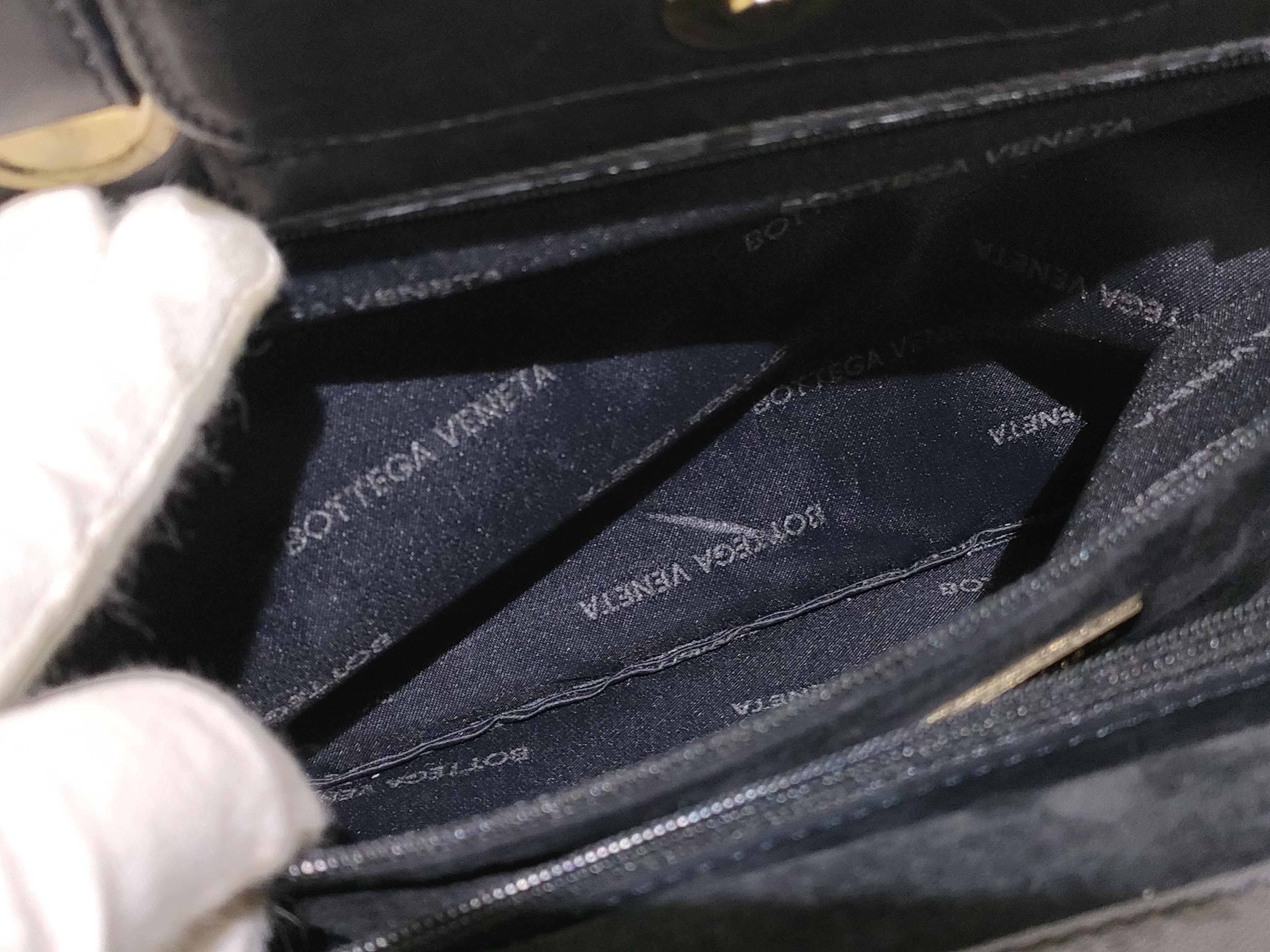 Intrecciato Handbag — view 9