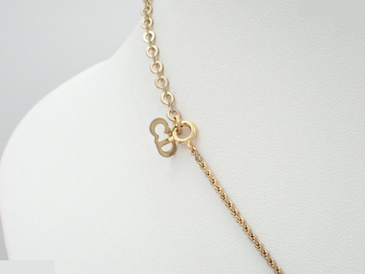 Other lines: Precious metals, necklaces, pendants — view 2