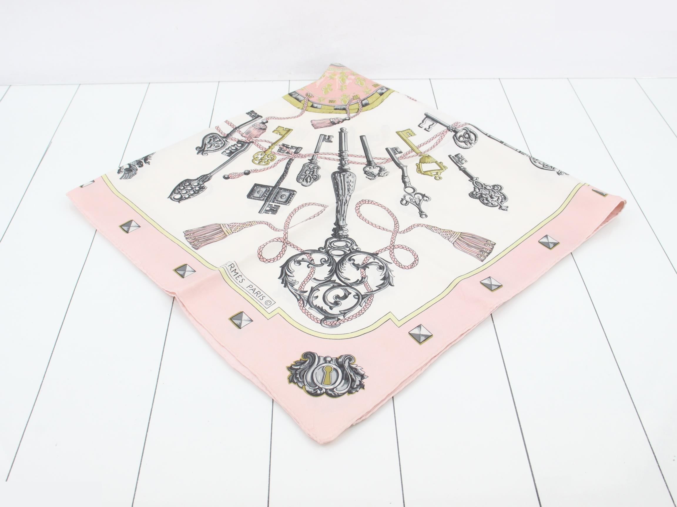 Carre 90 Pink