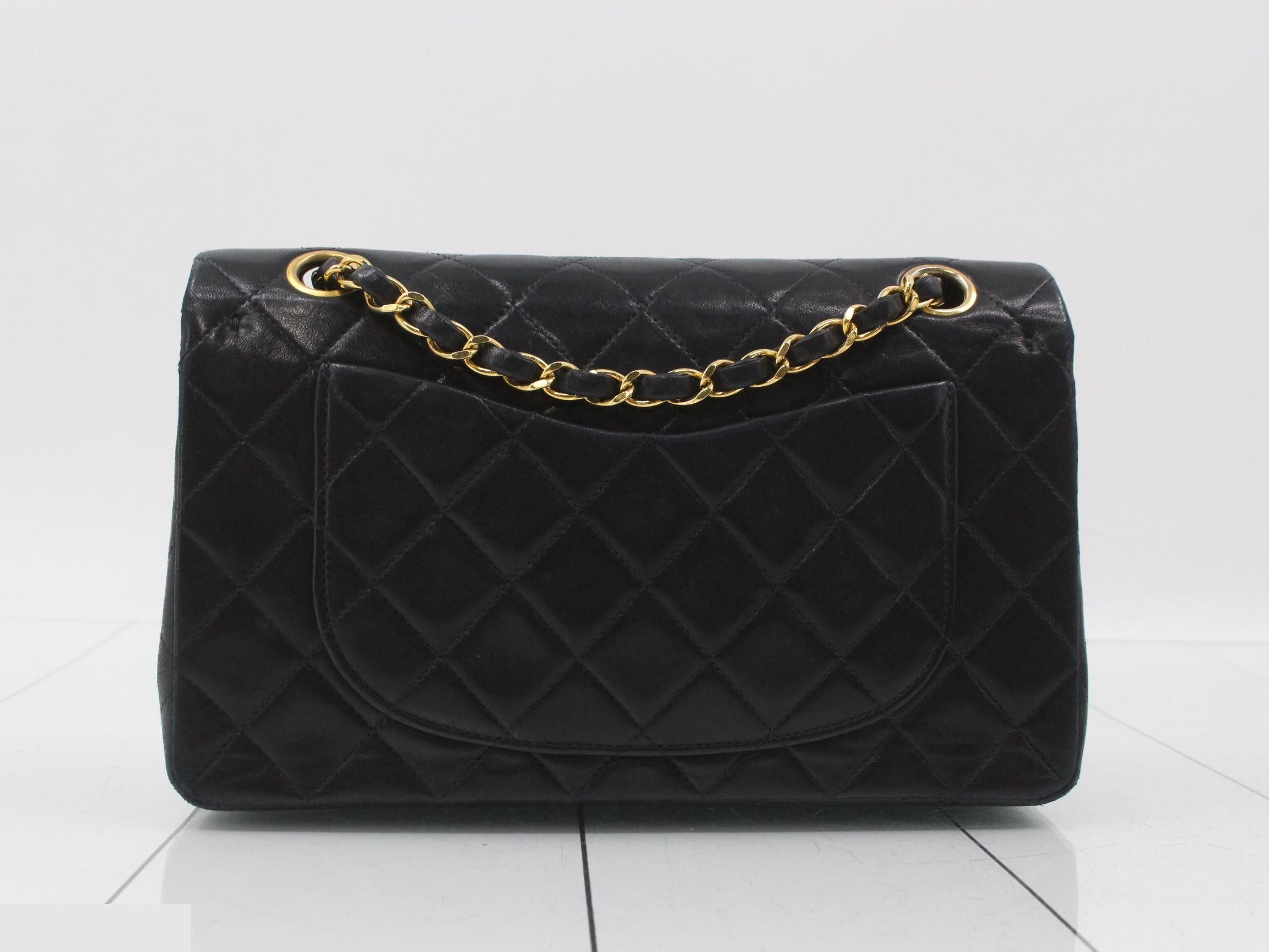 Matelassé 23 Leather Double Flap Double Chain Shoulder Bag — view 2