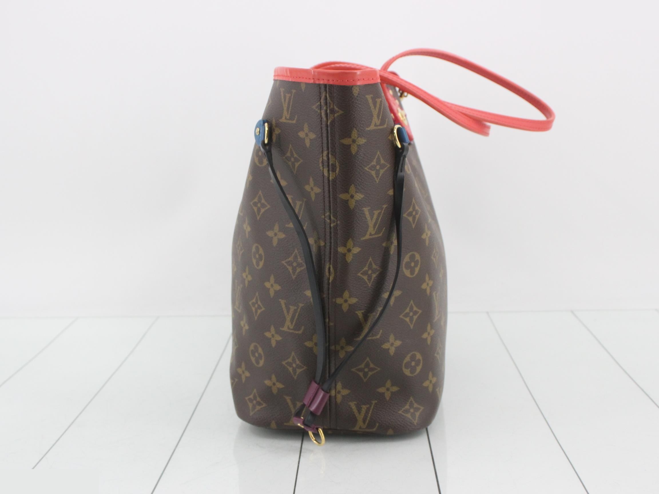 Monogram Totem Neverfull MM Tote Bag with Pouch — view 3