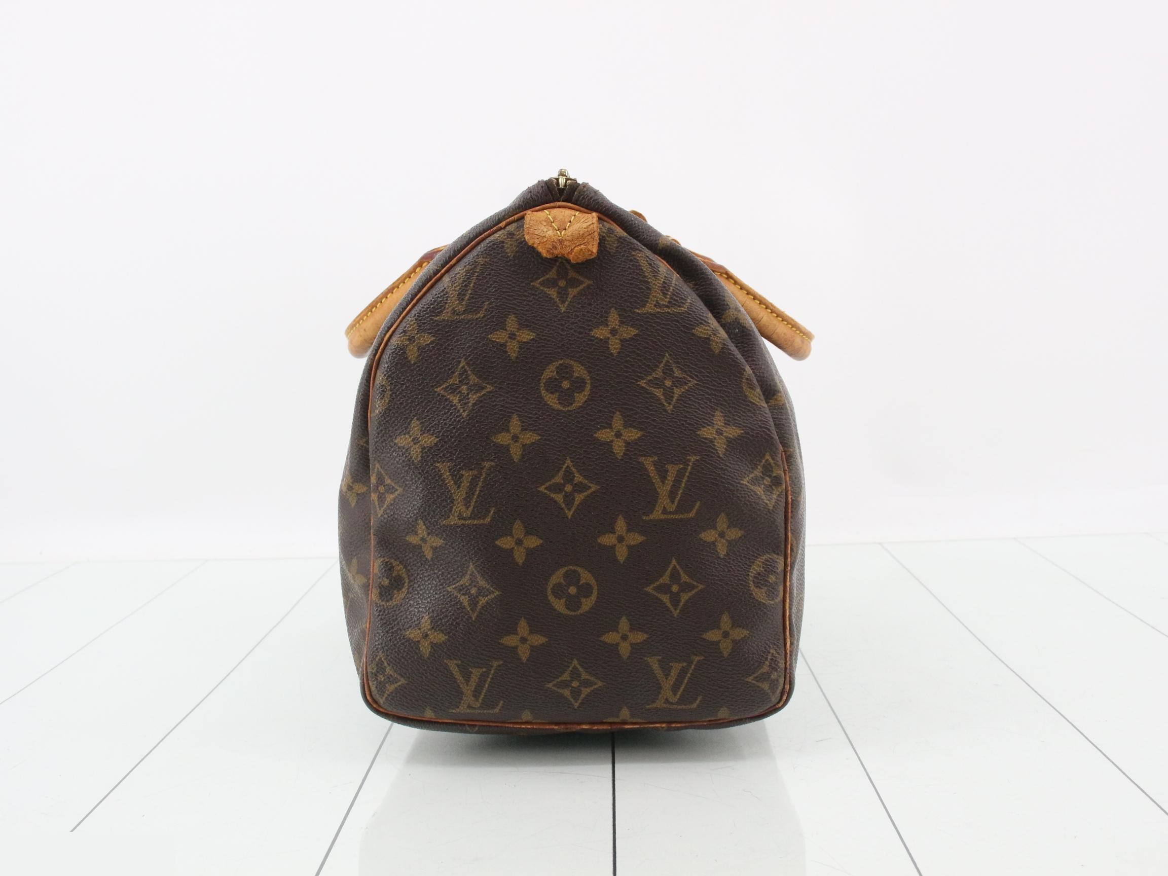 handbag — view 3