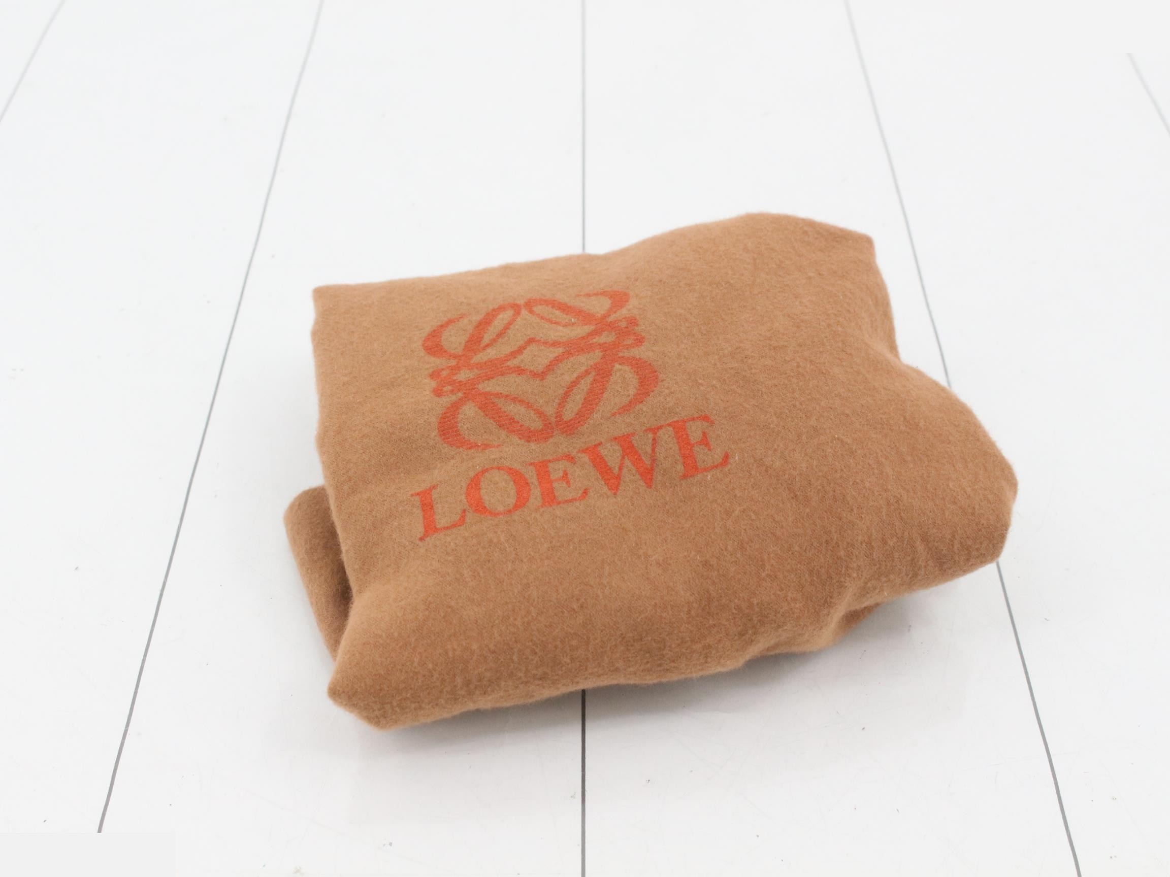 Anagram Leather Second Bag — view 7