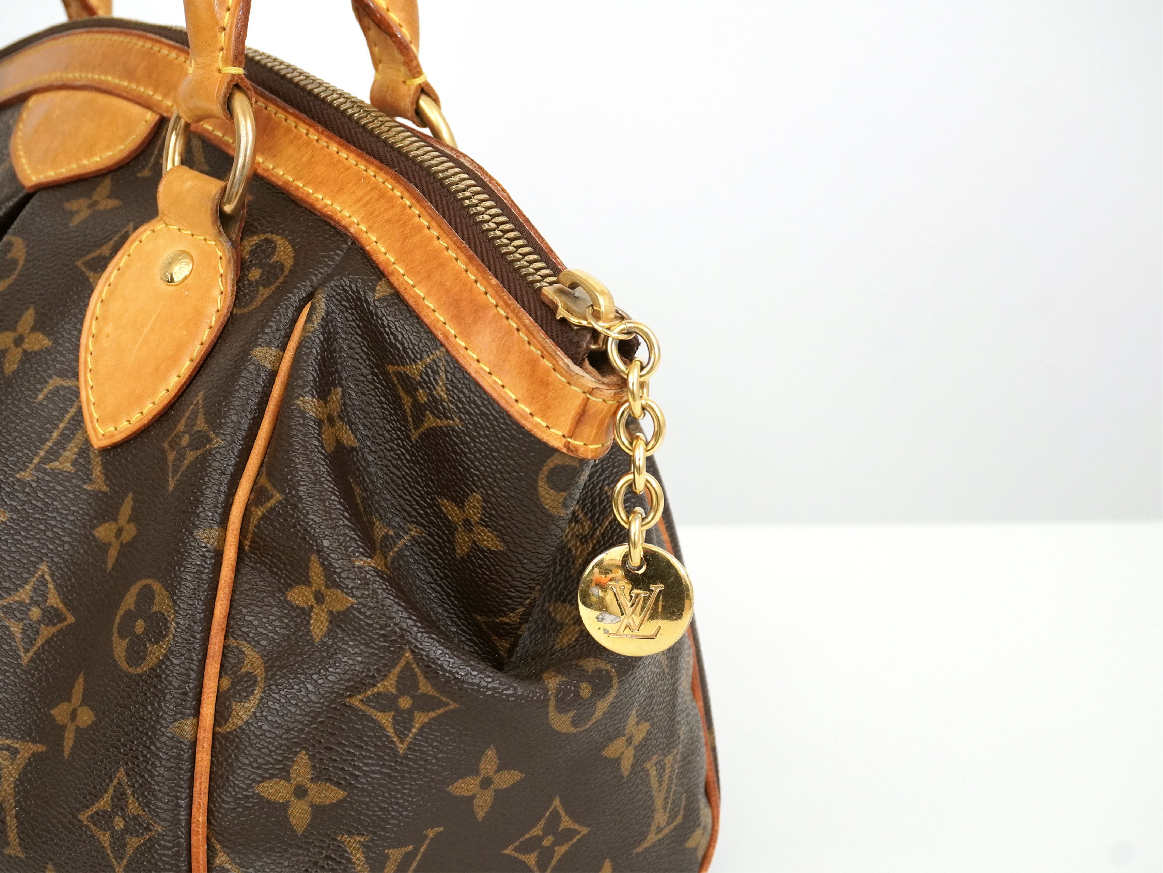 Monogram Tivoli PM M40143 Handbag — view 11