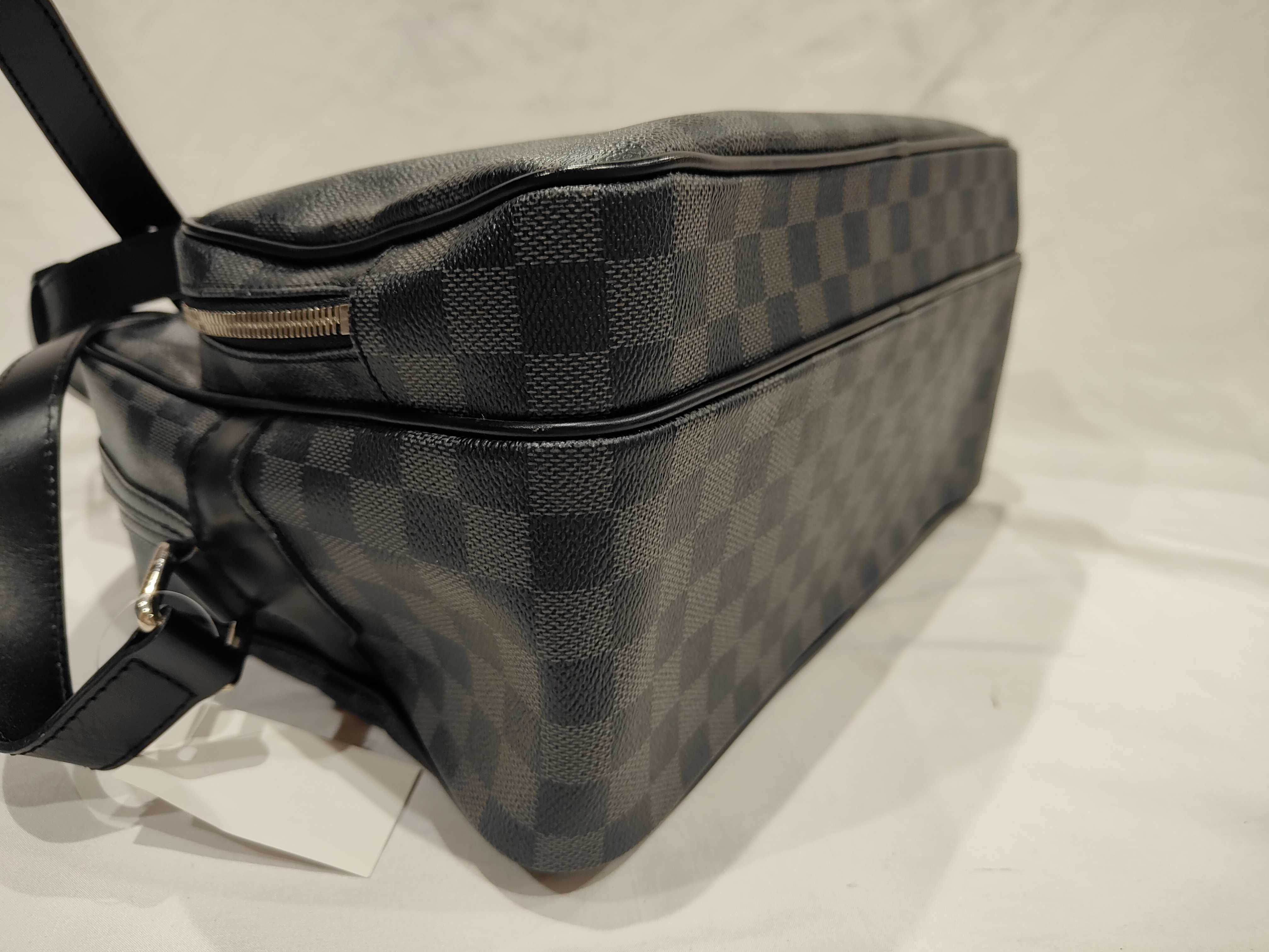 Damier Graphite Io N45252 Nile Shoulder Bag — view 4