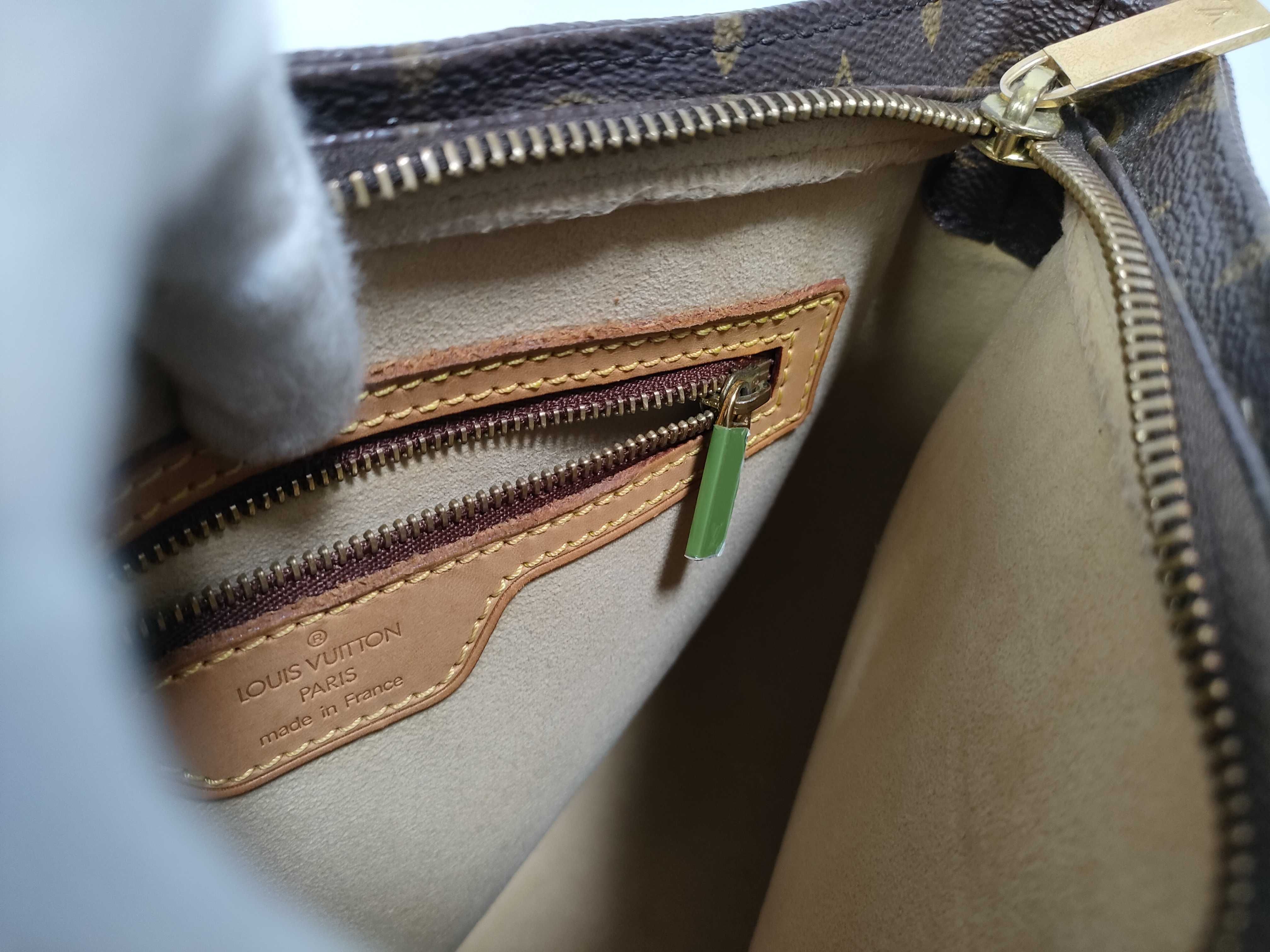 Monogram LV Looping Shoulder Bag — view 12