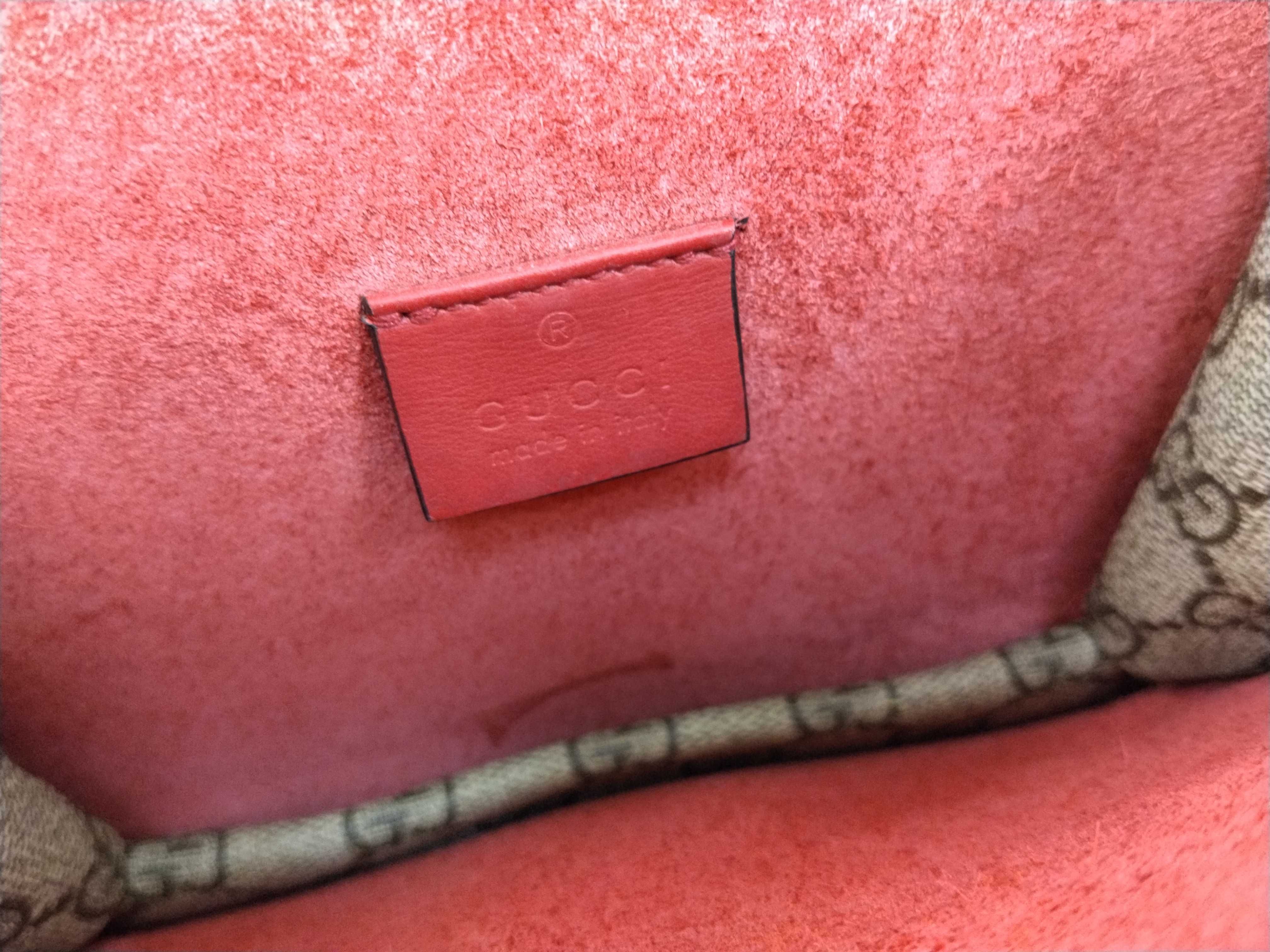 GG Canvas Gucci Dionysus Shoulder Bag — view 11