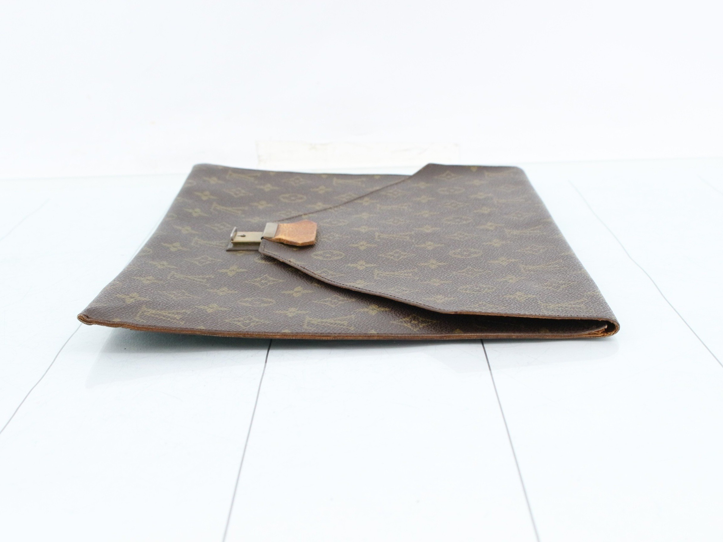 Clutch bag, Poche Plate, Monogram, M53522 — view 3