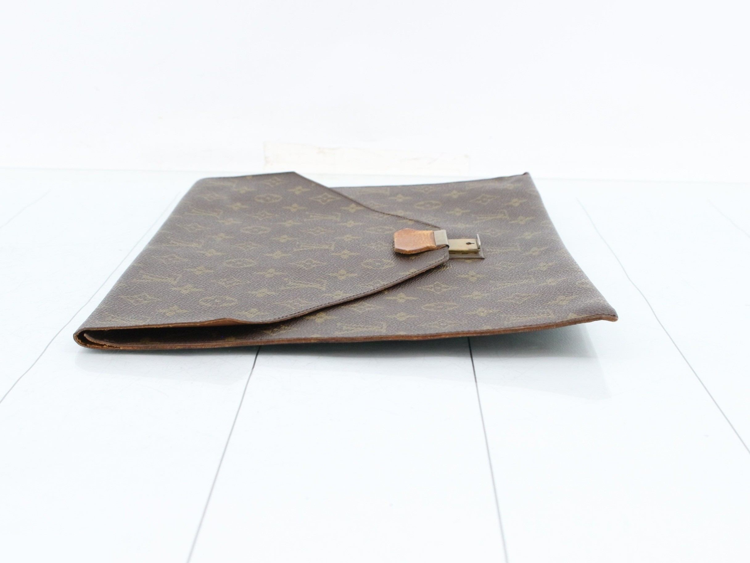 Clutch bag, Poche Plate, Monogram, M53522 — view 4