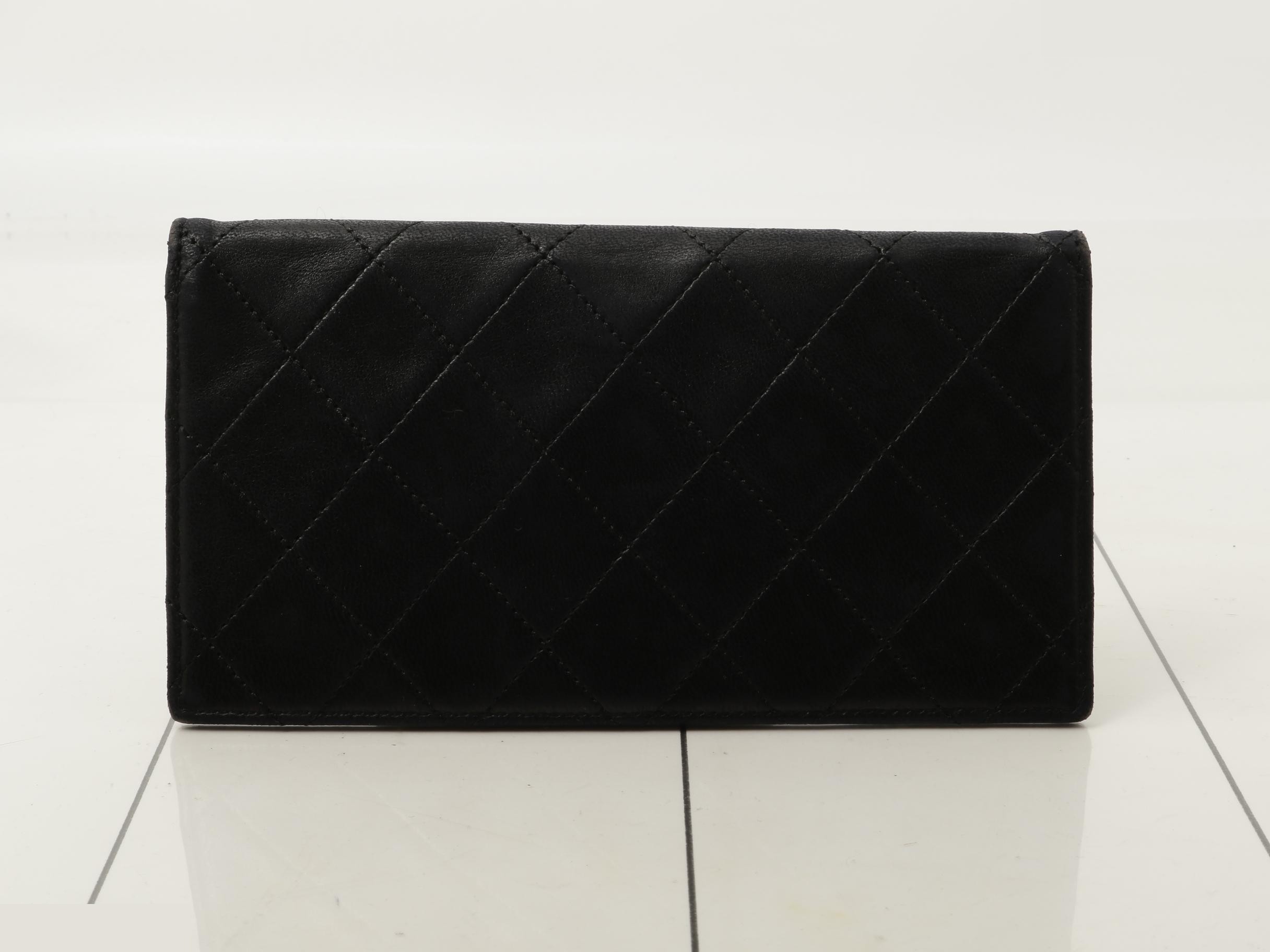 Matelassé (bag) — view 2