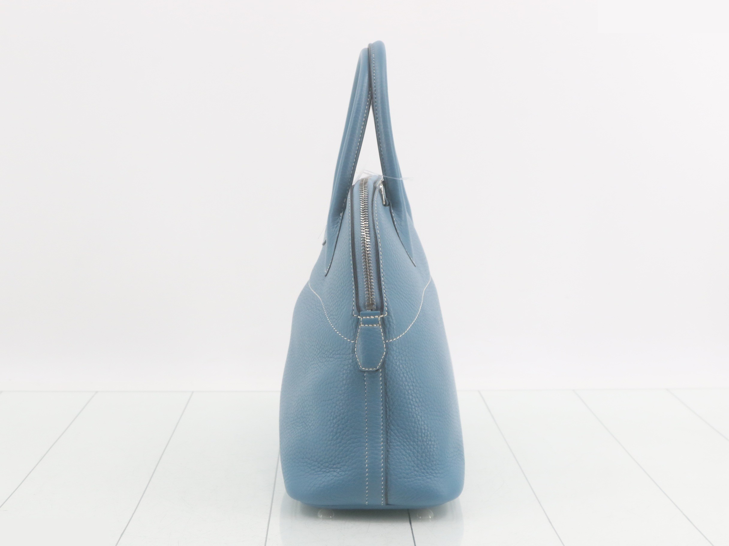 Bolide 31 Leather 2-Way Handbag (T Stamp) — view 4