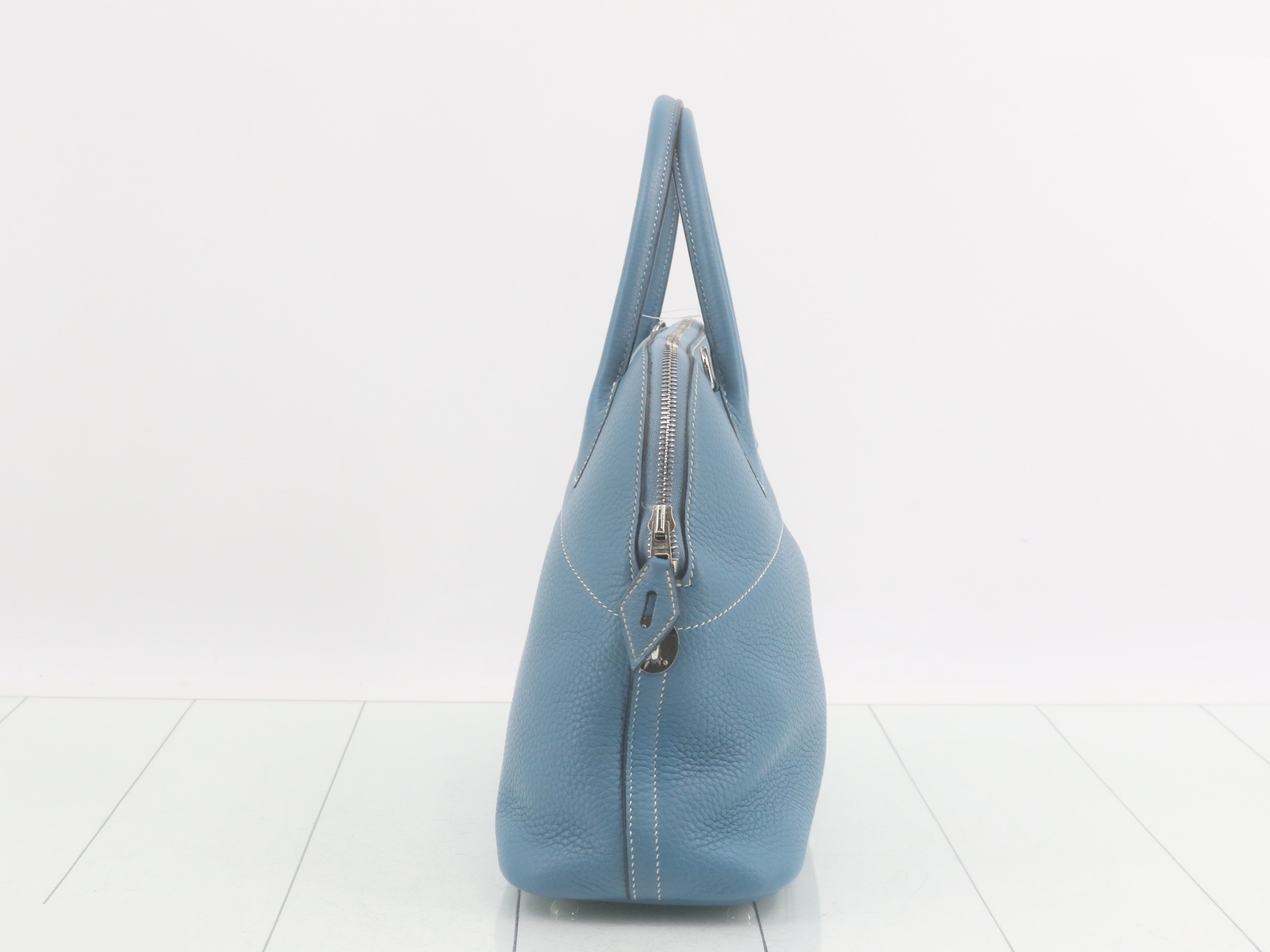 Bolide 31 Leather 2-Way Handbag (T Stamp) — view 5