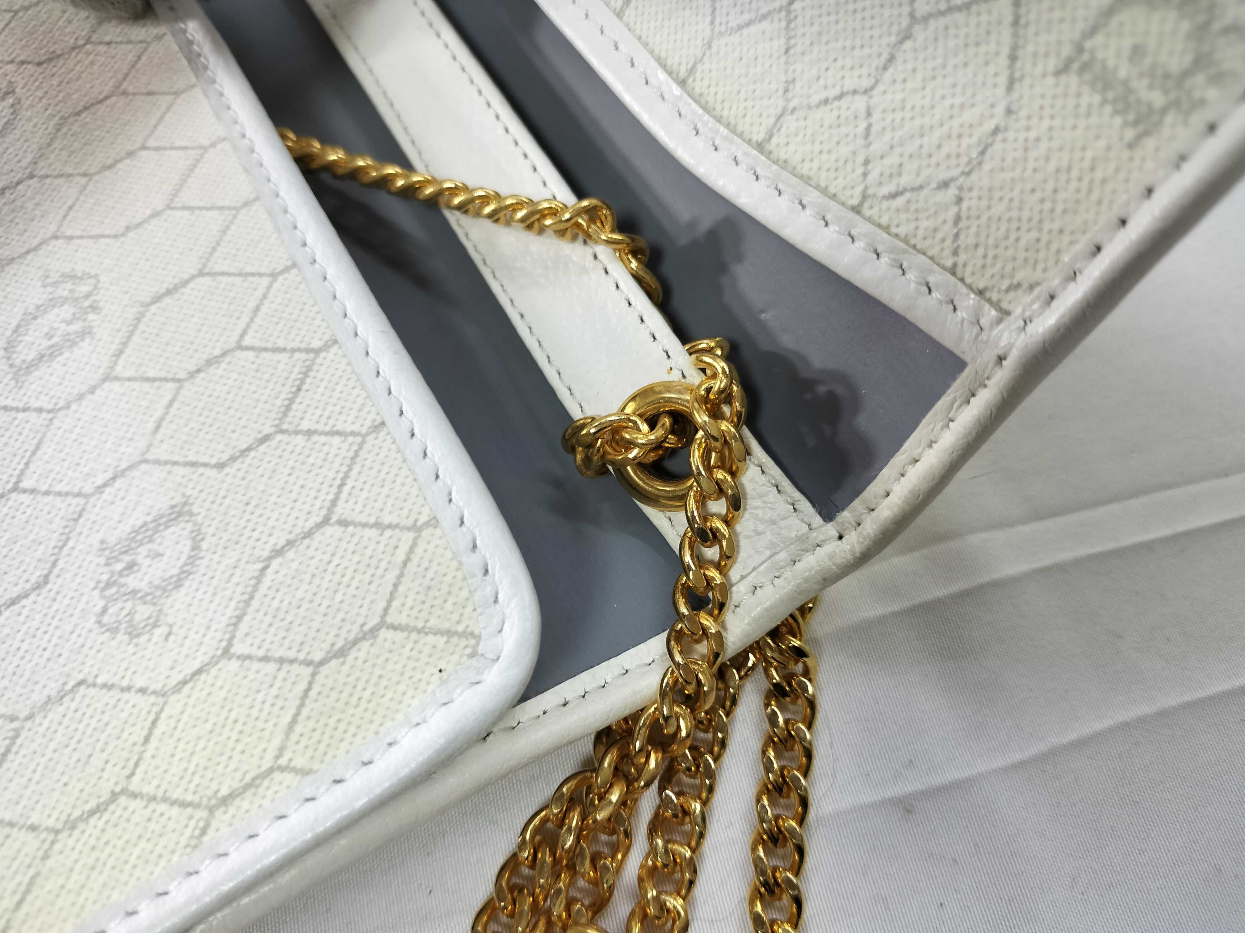 Honeycomb Chain Shoulder Bag — view 5
