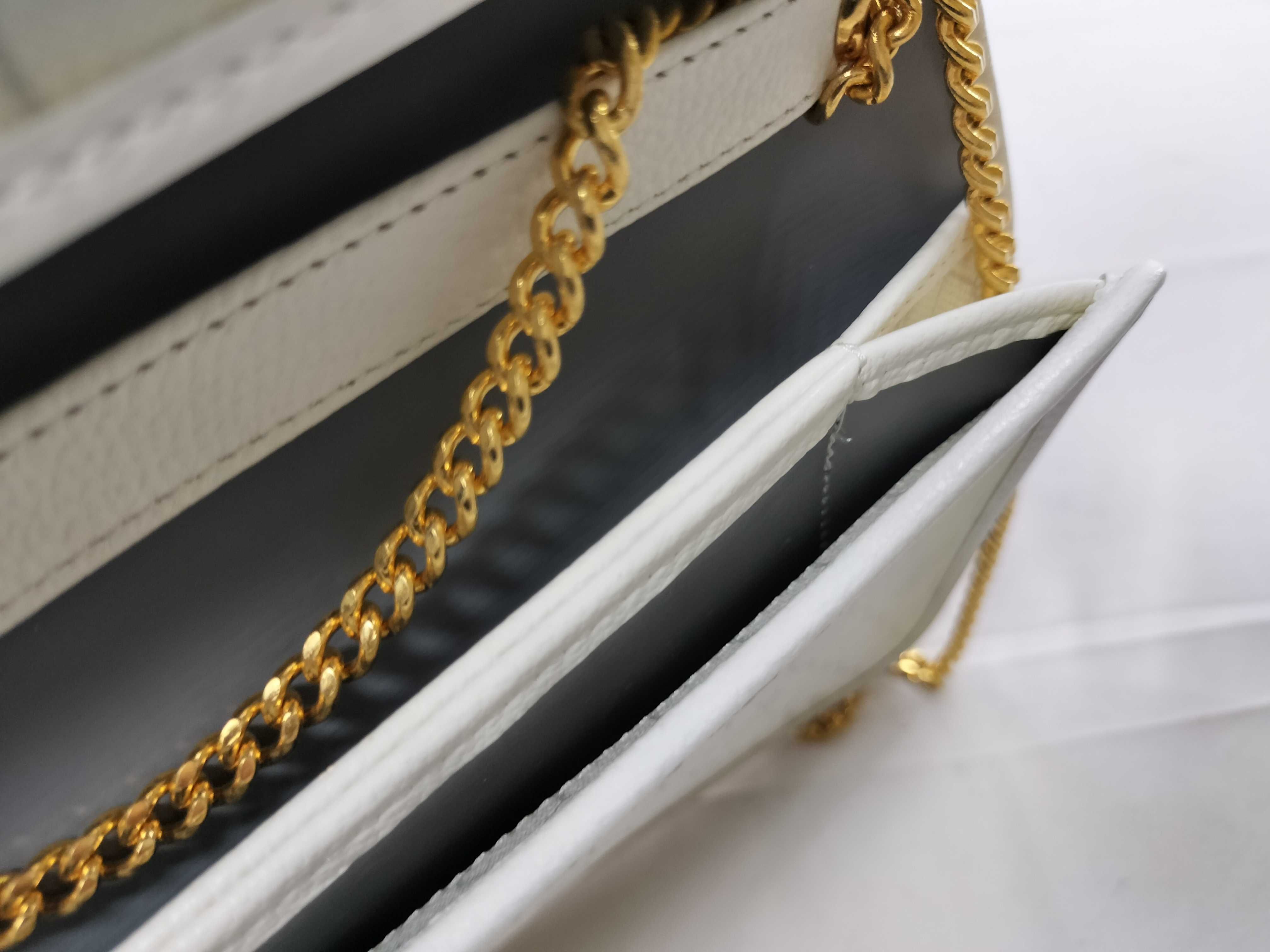 Honeycomb Chain Shoulder Bag — view 10