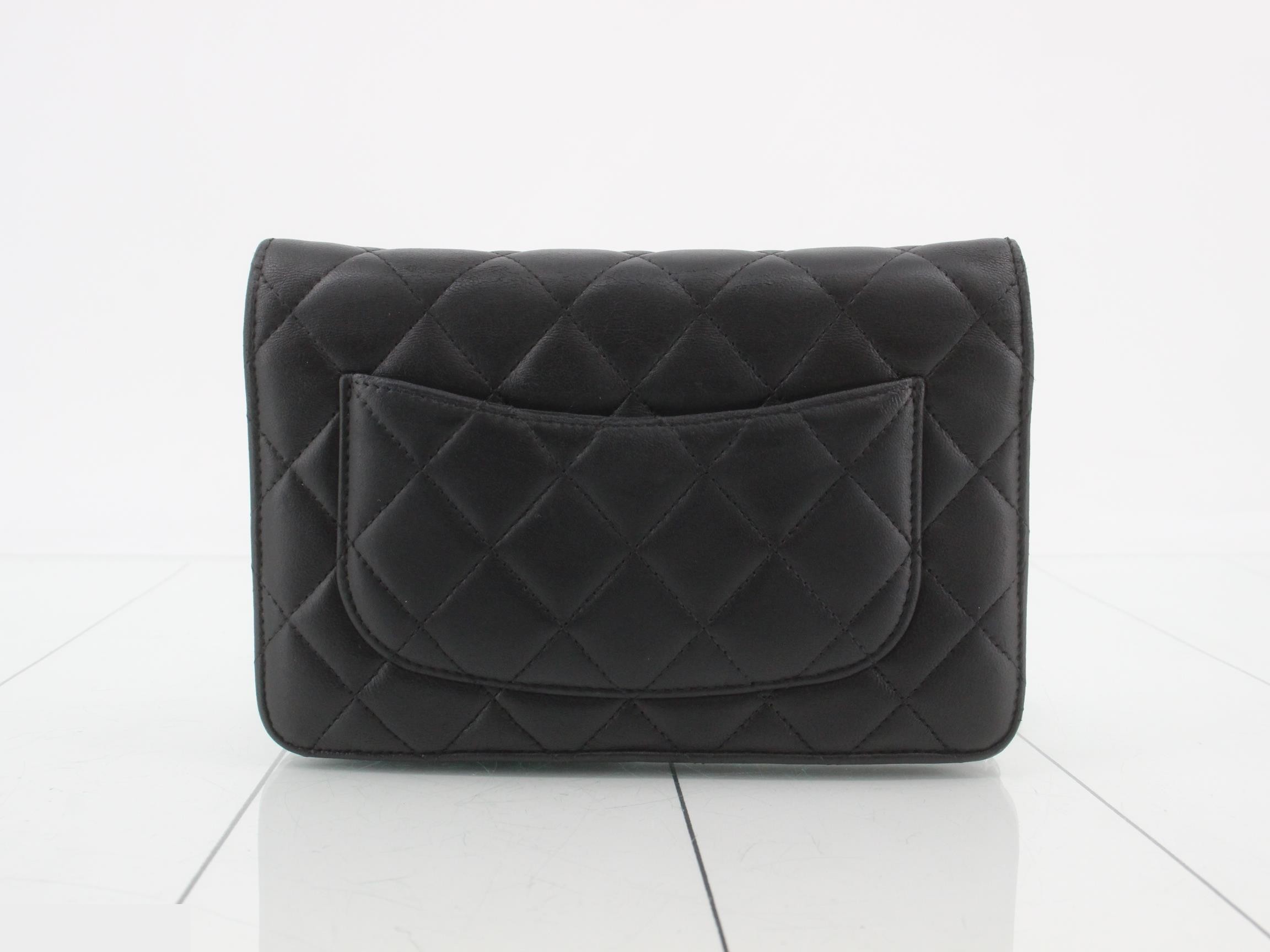 Matelassé Lambskin Chain Wallet, Series 16 — view 2