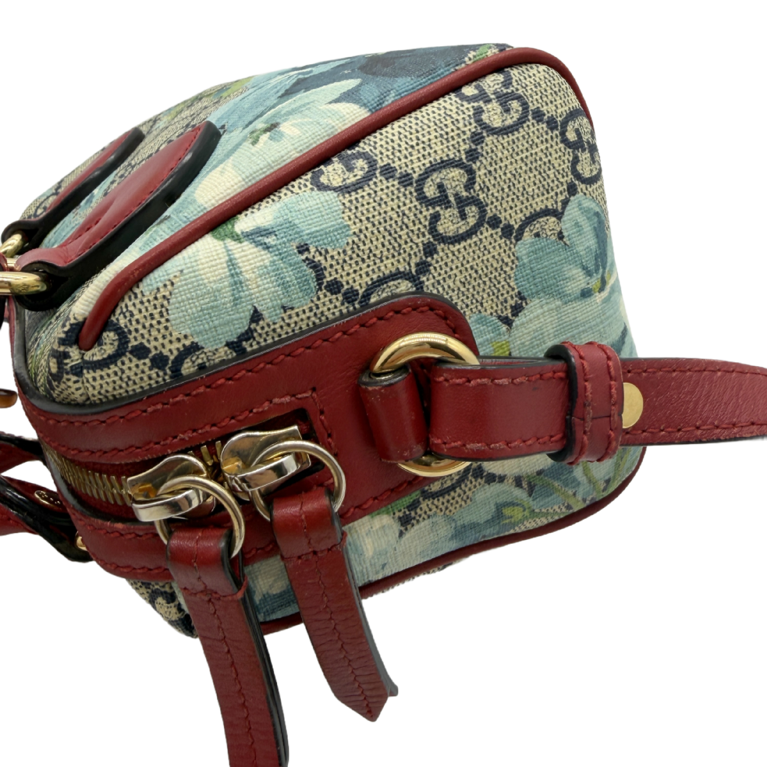 GG Supreme Floral 2-Way Shoulder Bag — view 3